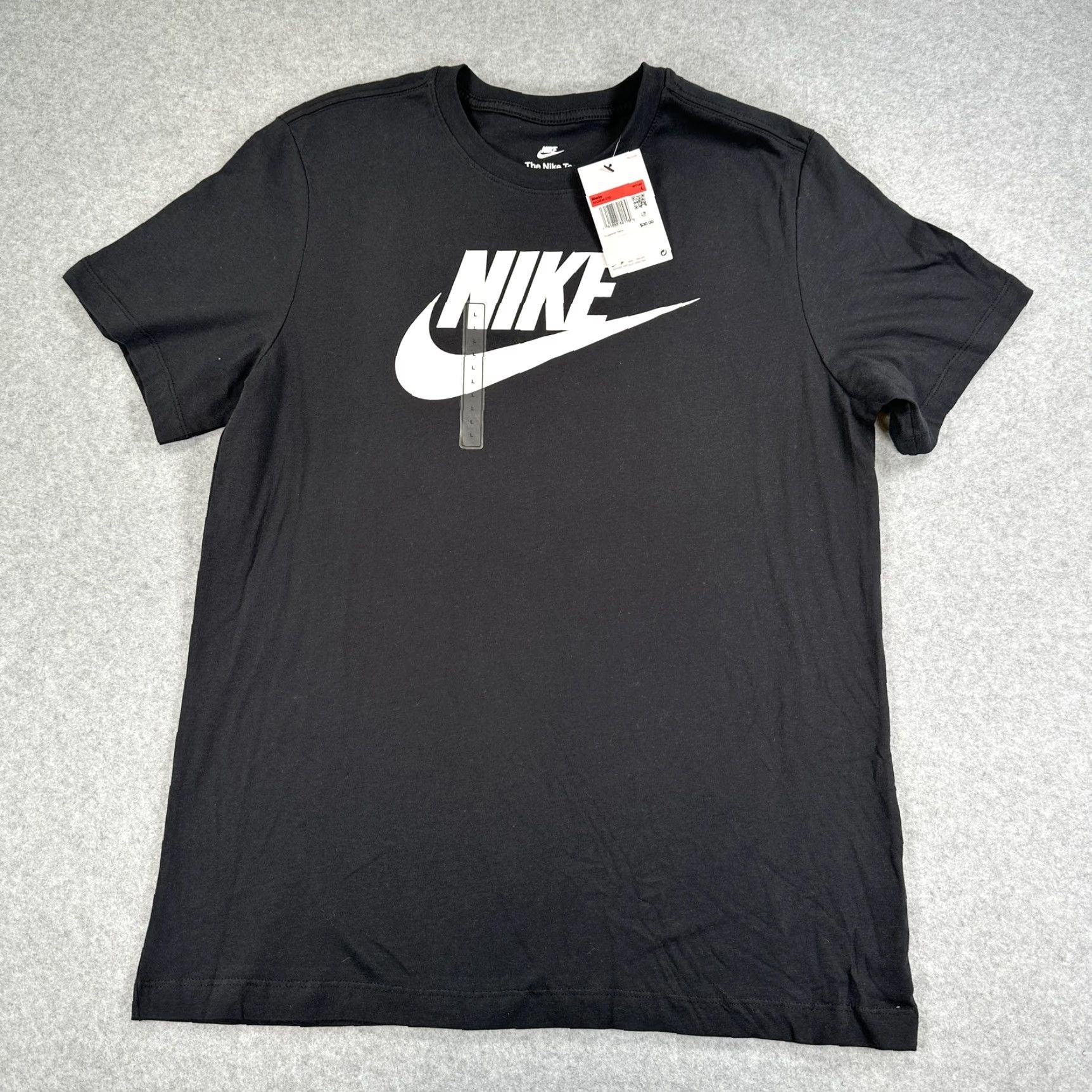 Nike Nike Shirt Mens Large Black Swoosh Graphic Logo The Nike Tee AR5004-010 Size US L / EU 52-54 / 3 - 2 Thumbnail