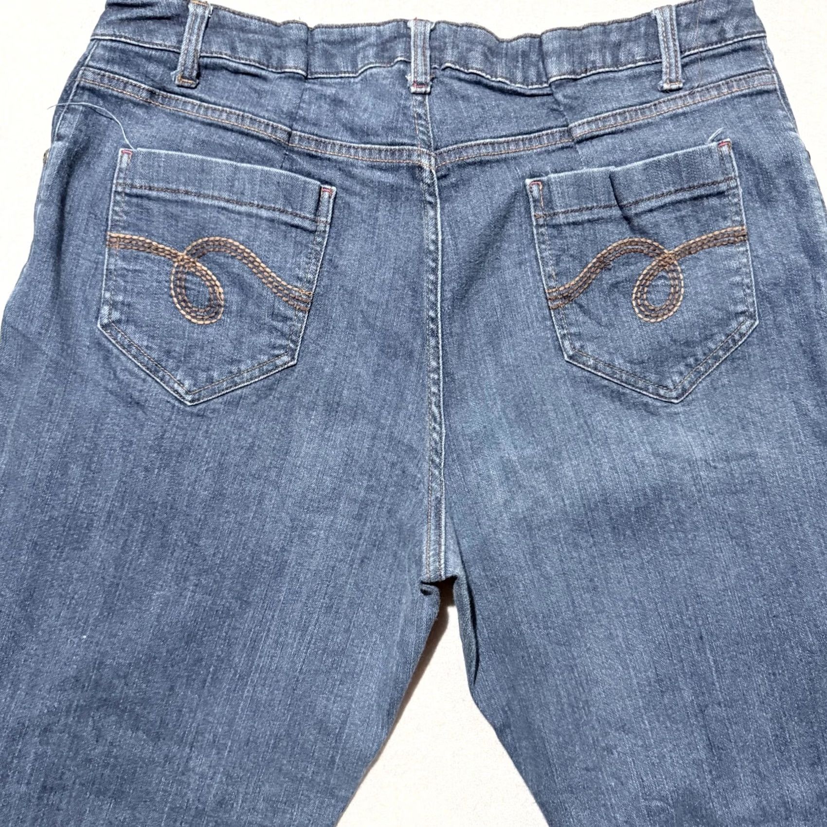 Vintage Smith's Bootcut Jeans Women's Blue Denim Dark Wash Mid-Rise Slim Fit - 16 Size 38" / US 16 / IT 52 - 4 Thumbnail