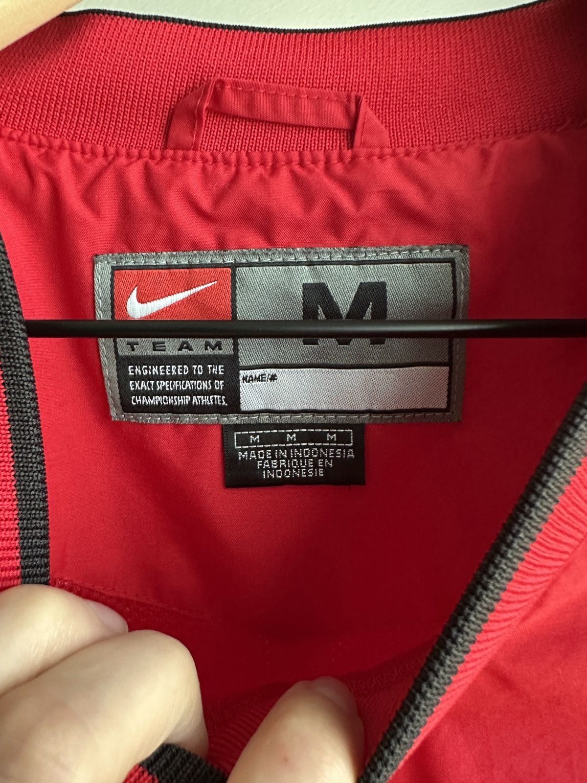 Nike Vintage Nike Nebraska Cornhuskers Center Swoosh Pullover Size US M / EU 48-50 / 2 - 12 Thumbnail