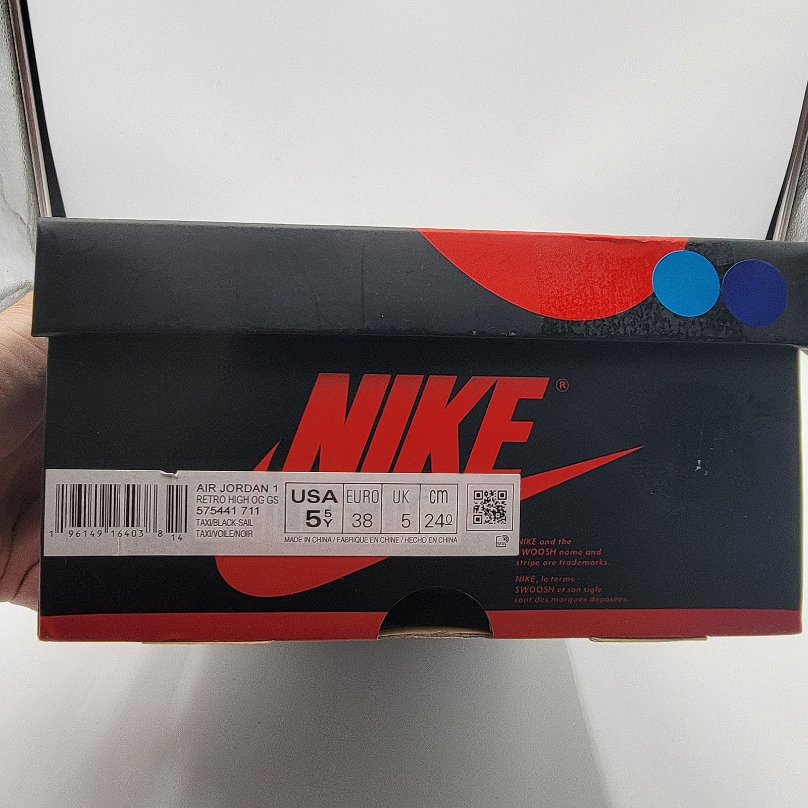 Jordan Brand Air Jordan 1 Retro High OG GS 'Yellow Toe' Sz 5.5 575441-711 Size US 5.5 / EU 38 - 9 Thumbnail
