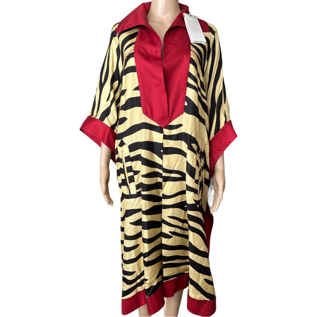 Gucci GUCCI Loungewear Silk Robe w/ Tags, Small/IT40 Size S / US 4 / IT 40 - 6 Thumbnail
