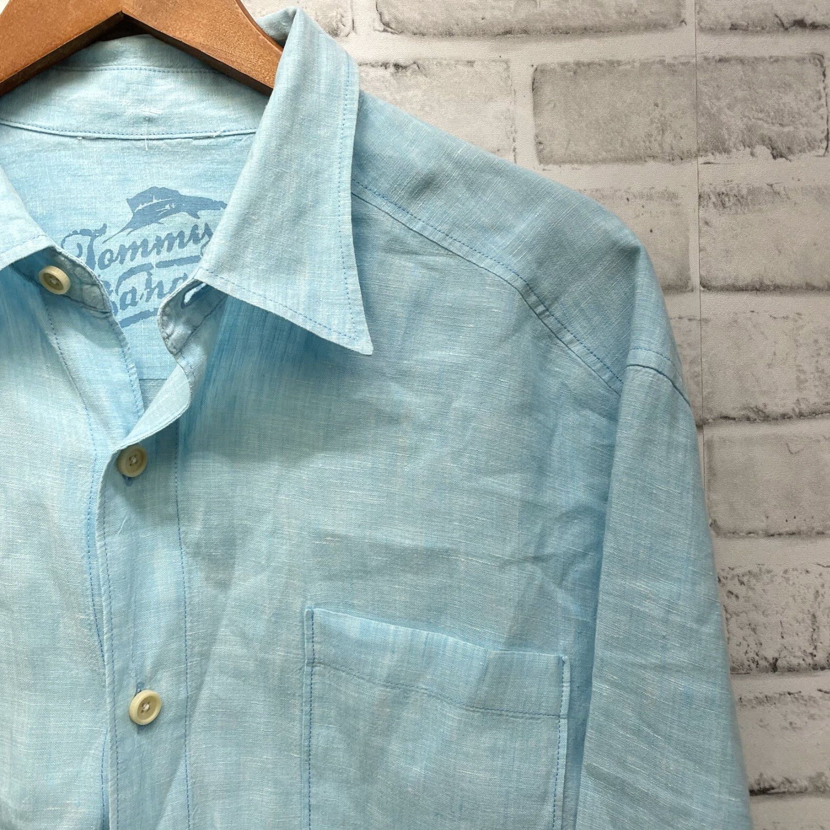 Tommy Bahama Tommy Bahama Relax Light Blue Long Sleeve Button-Up Shirt Mens XL Blue Button-Down Collar Relaxed Fit Size US XL / EU 56 / 4 - 2 Thumbnail
