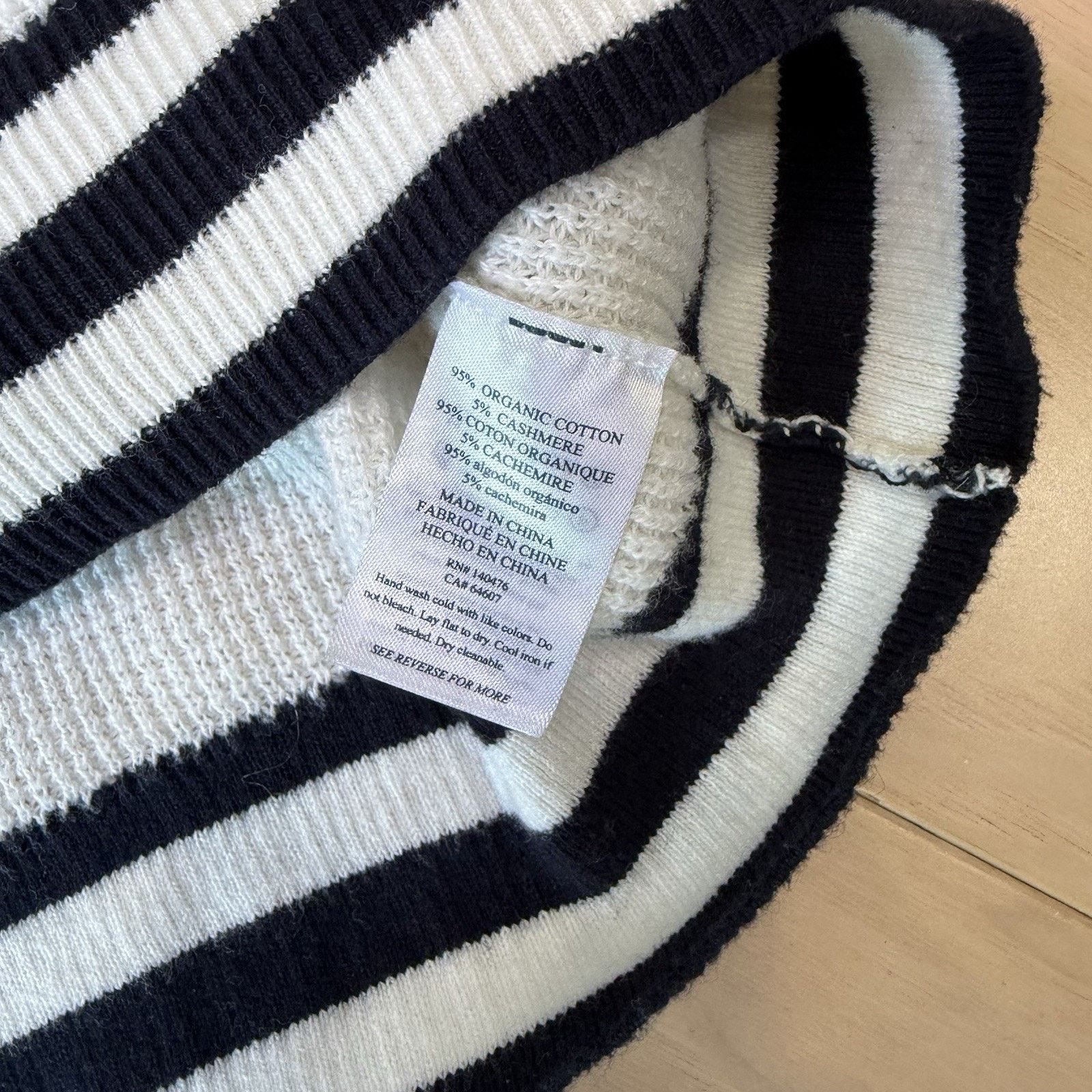 Faherty Faherty Throwback Crewneck Sweater Women's S White Black Size S / US 4 / IT 40 - 7 Thumbnail