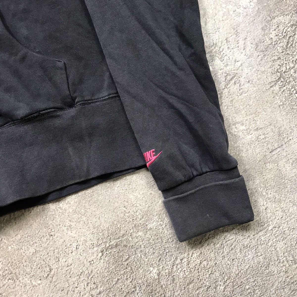 Vintage Vintage Nike Swoosh Zip Hoodie Y2K Streetwear Black Logo M Size M / US 6-8 / IT 42-44 - 4 Thumbnail