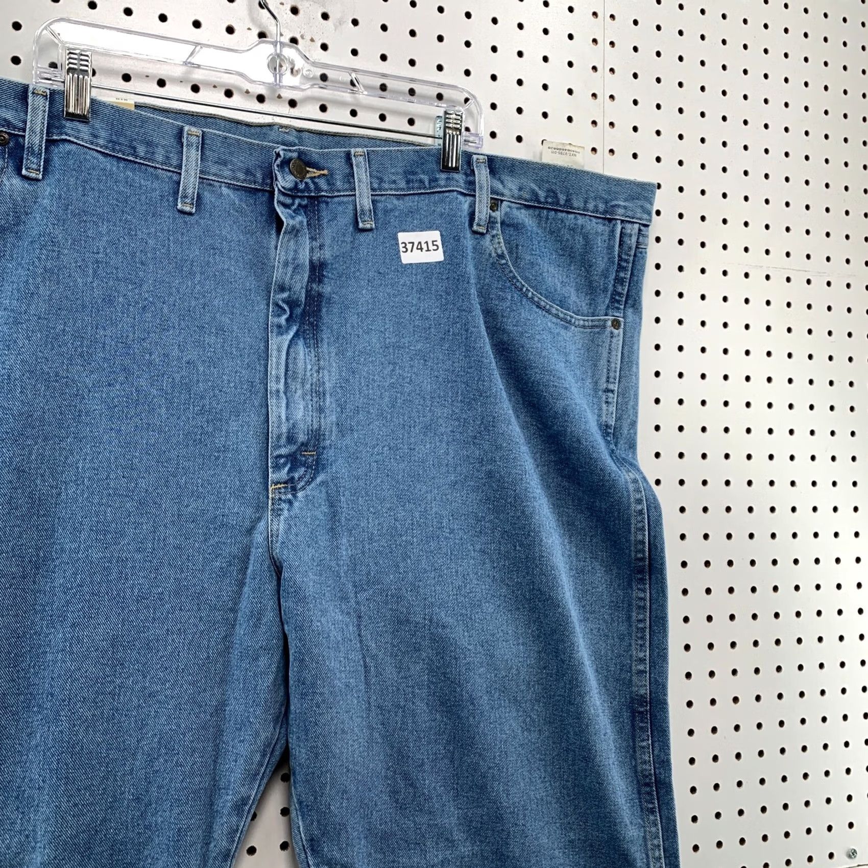 Wrangler Wrangler Rugged Wear Jeans Mens Size 54x30 Light Wash Straight NWT Denim Blue 54 Big & Tall Jeans Mens Size US 38 / EU 54 - 4 Thumbnail