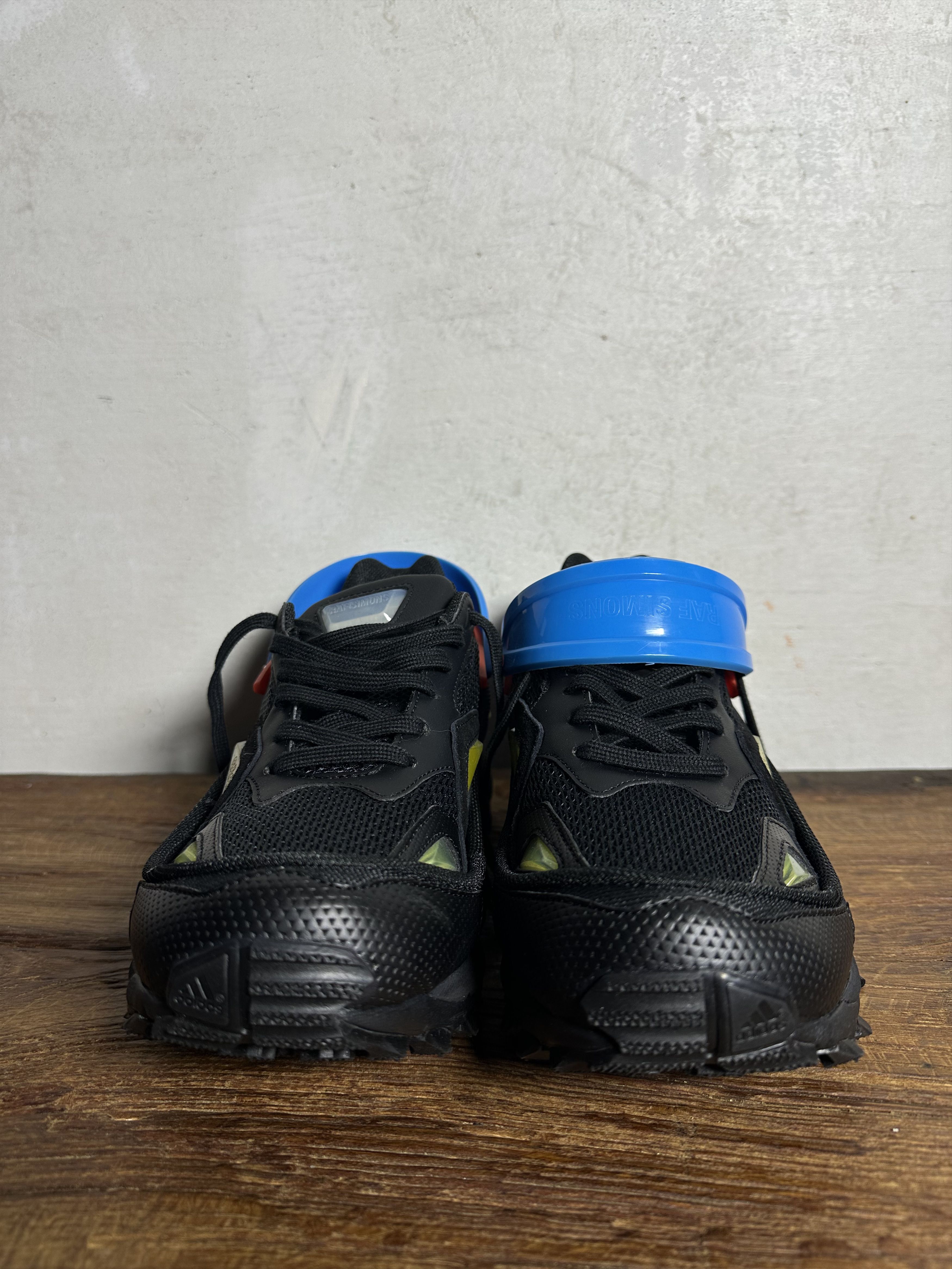 Adidas × Raf Simons EXTREMELY RARE Raf Simons Response Black Blue Trail 2 Size US 6.5 / EU 39-40 - 13 Thumbnail