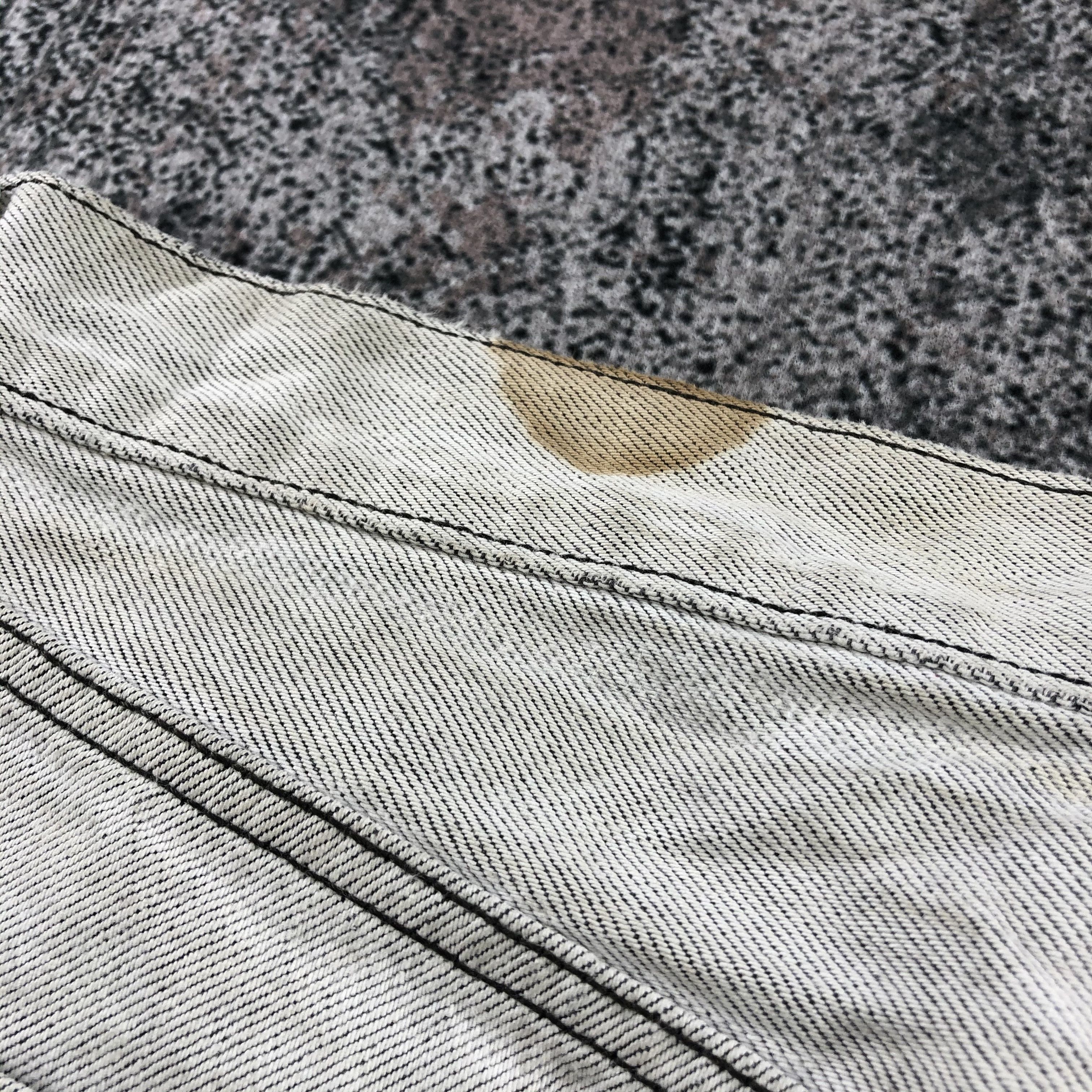 Levi's Vintage Levis 501 Jeans Dirty Faded Gray Denim KJ797 Size US 33 - 7 Thumbnail