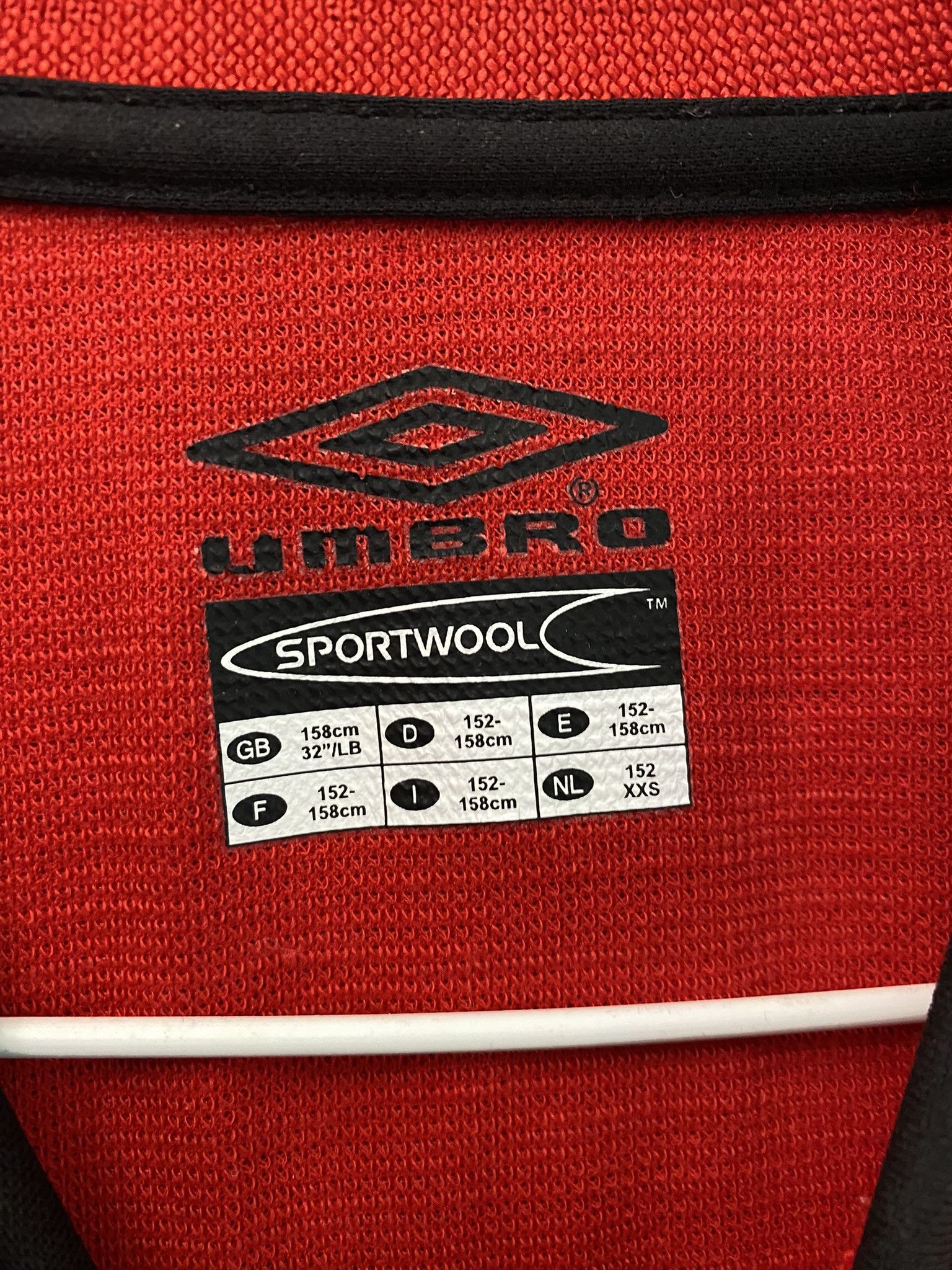 Umbro MANCHESTER UNITED 2000-2002HOME FOOTBALL SHIRT SOCCER JERSEY Size US XXS / EU 40 - 2 Thumbnail