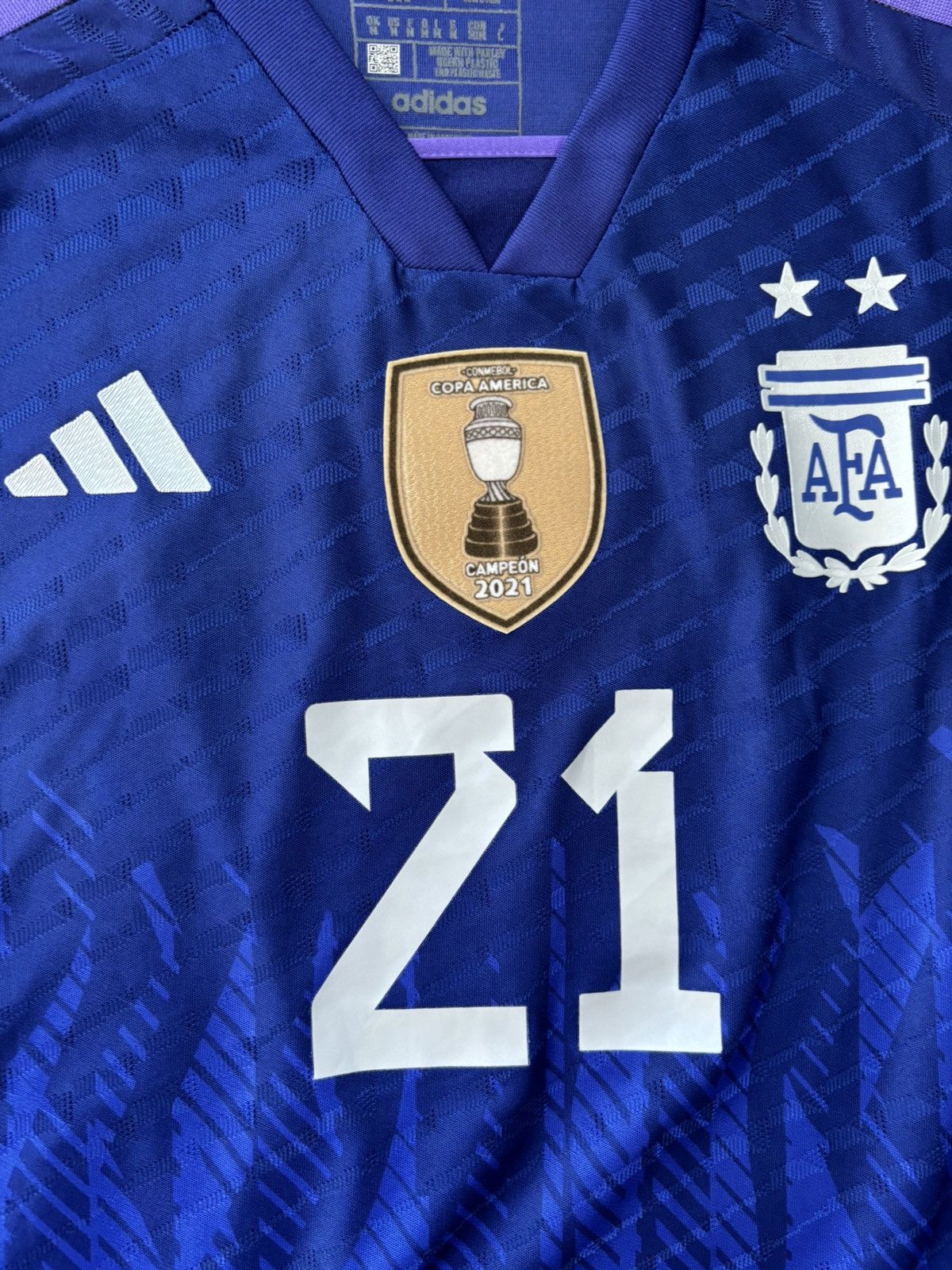 Adidas ARGENTINA AWAY 2022 WORLD CUP DYBALA FOOTBALL JERSEY Size US S / EU 44-46 / 1 - 4 Thumbnail