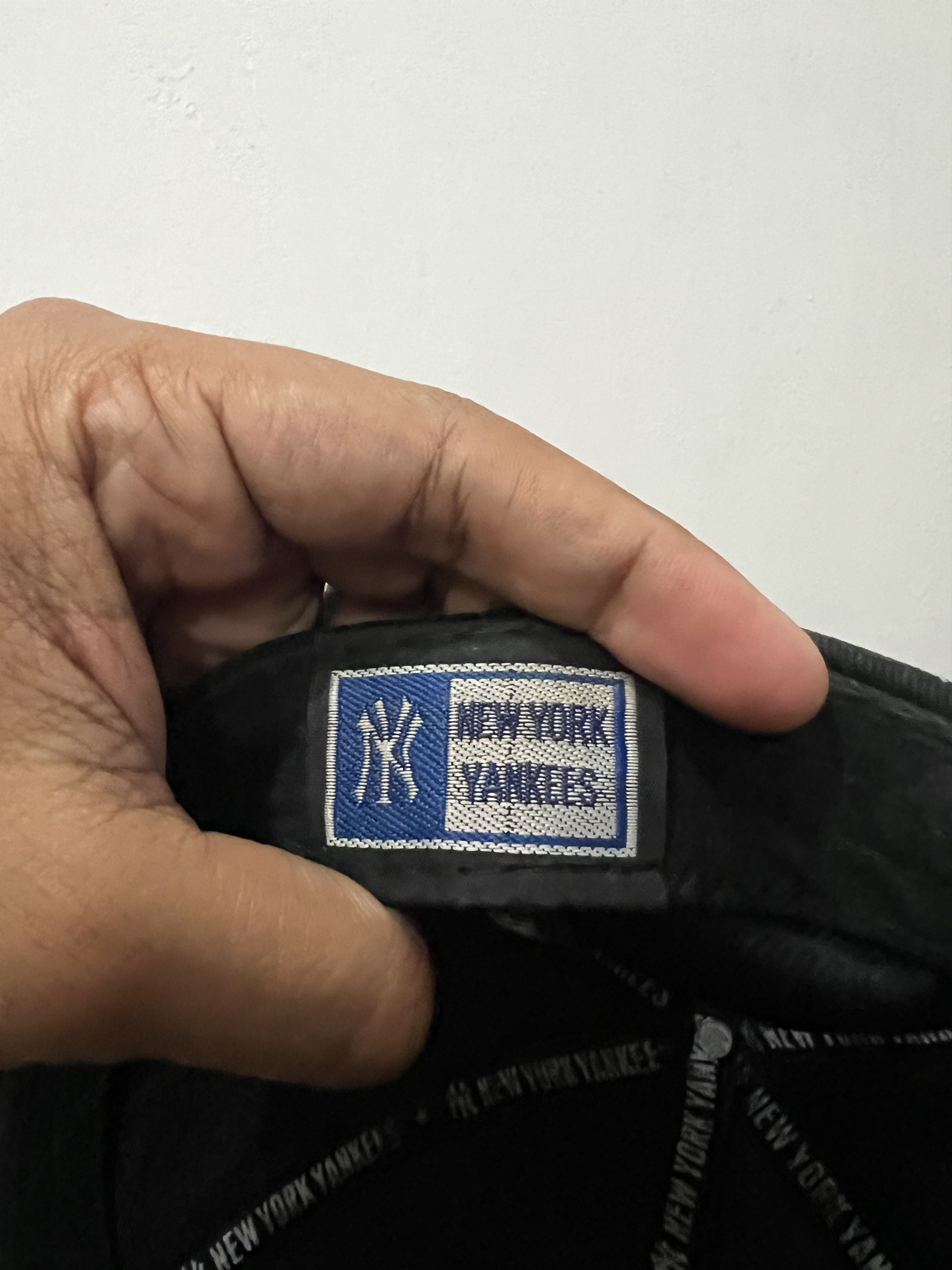 New York Yankees New York Yankees Hat Size ONE SIZE - 18 Thumbnail