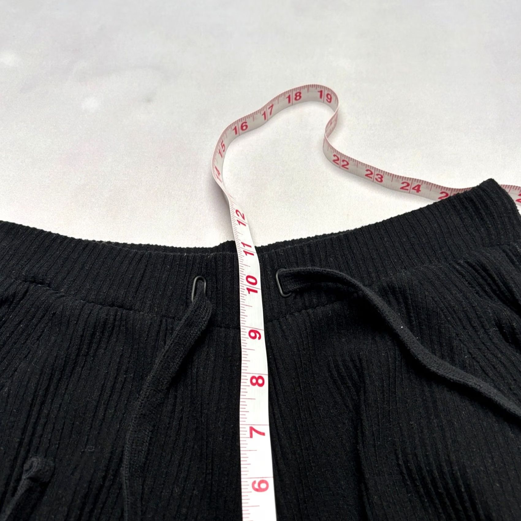 Alo ALO Yoga Muse Rib Knit Tapered Sweatpants Joggers Women’s Medium Lounge M Black Womens Size 32" / US 10 / IT 46 - 5 Thumbnail