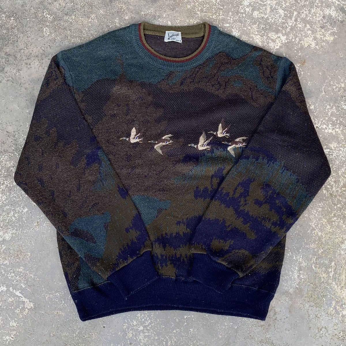 Lindbergh Vintage 90s Lindbergh Crewneck Wool / Acrylic Size US S / EU 44-46 / 1 - 1 Thumbnail