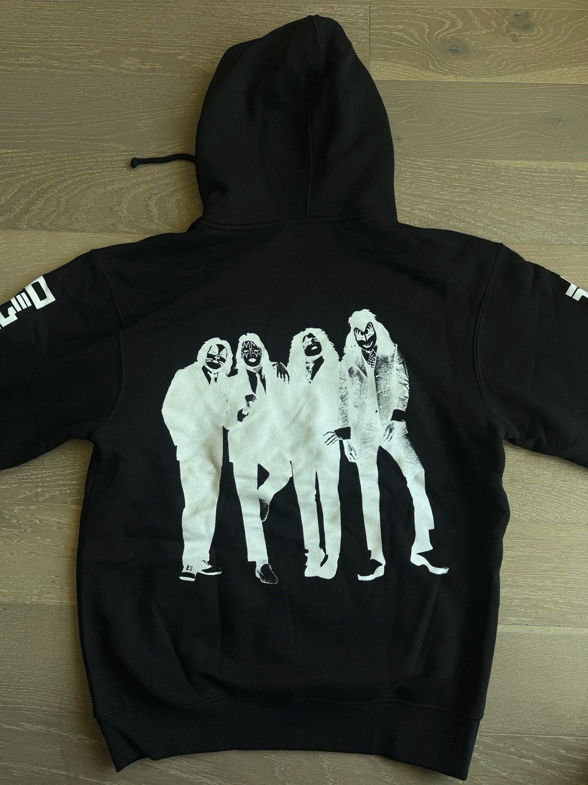 KISS LARGE KISS Rock and Roll All Nite Single Sweatshirt Hoodie Size US L / EU 52-54 / 3 - 5 Thumbnail