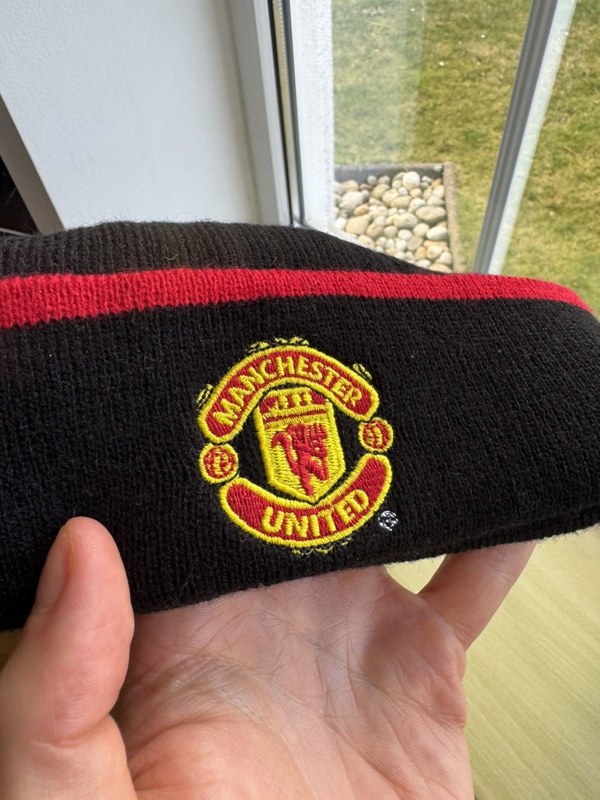 Vintage MANCHESTER UNITED VINTAGE PREMIER LEAGUE SOCCER BEANIE HAT Size ONE SIZE - 3 Thumbnail