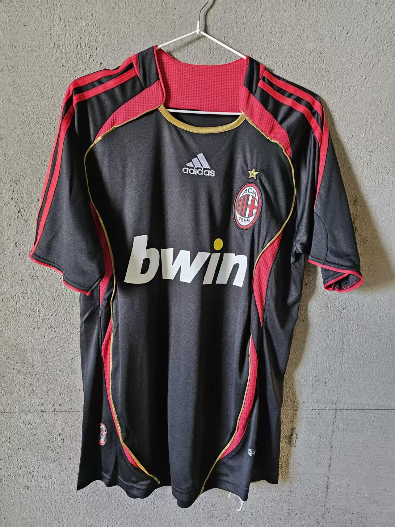 Other 2006 2007 AC Milan Jersey Home Size US L / EU 52-54 / 3 - 1 Thumbnail