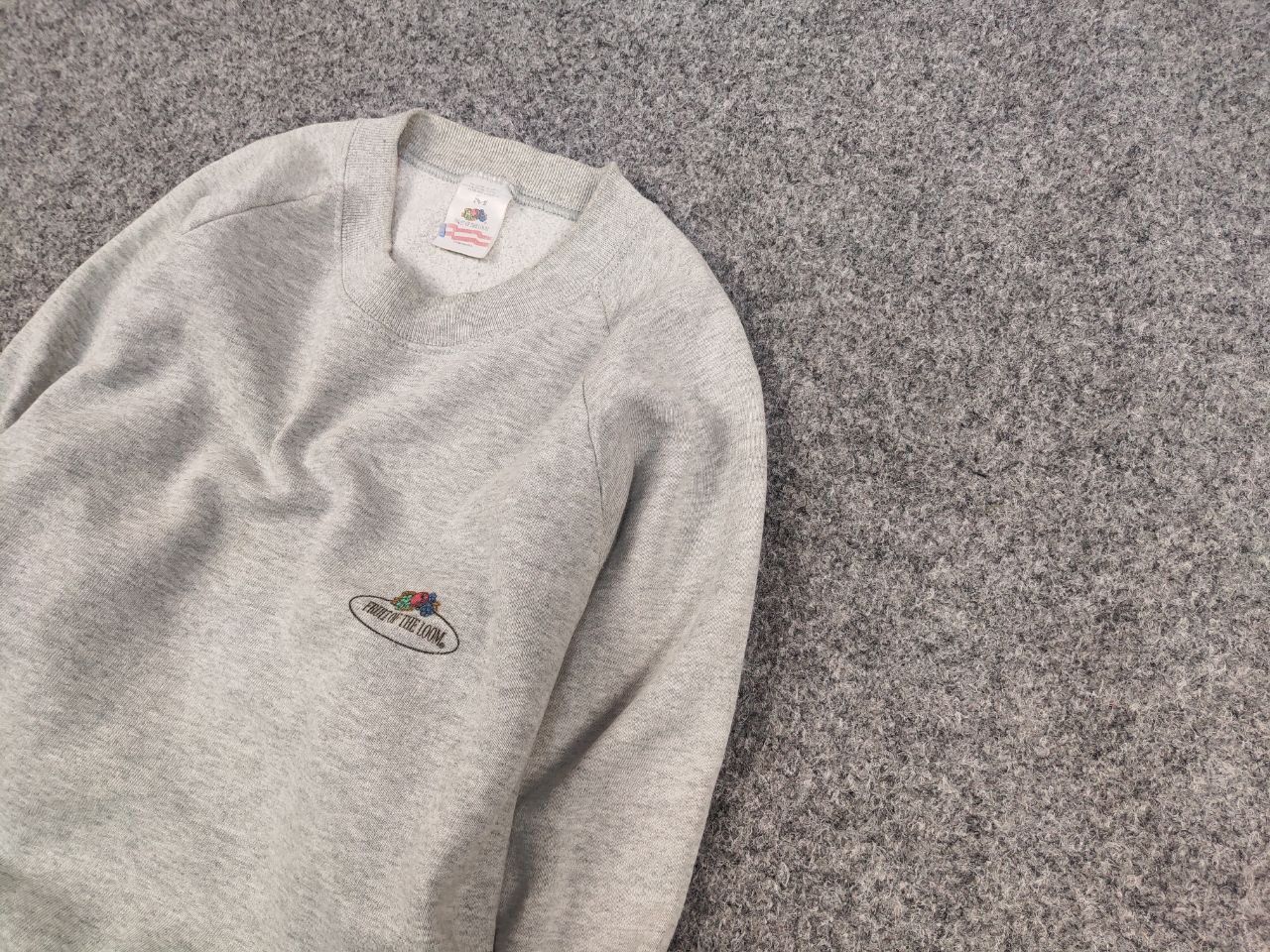 Fruit Of The Loom Vintage 90's Fruit Of The Loom Blank Crew Chek Sweatshirt Size US M / EU 48-50 / 2 - 4 Thumbnail