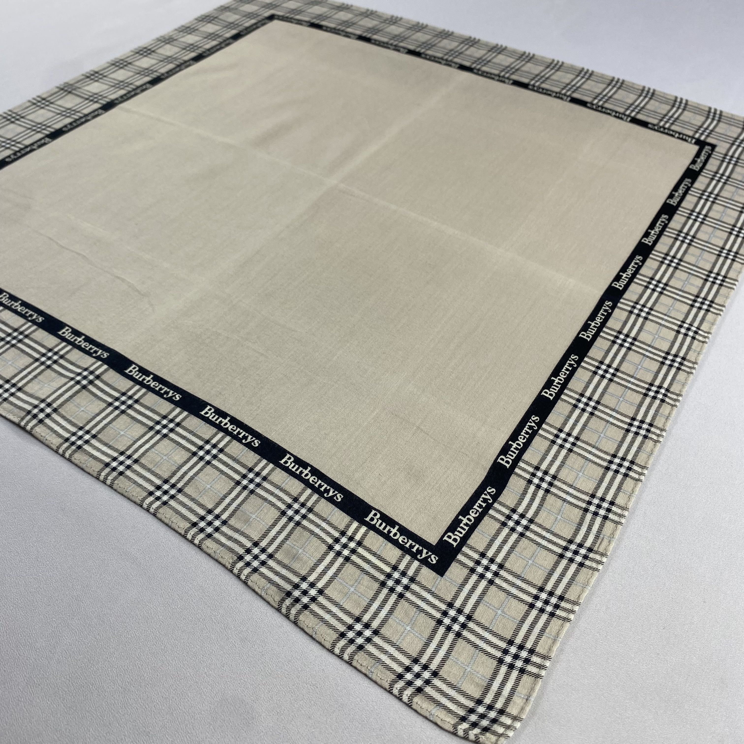 Burberry × Vintage Burberry Handkerchief / Neckerchief / Bandana-P1402 Size ONE SIZE - 2 Thumbnail