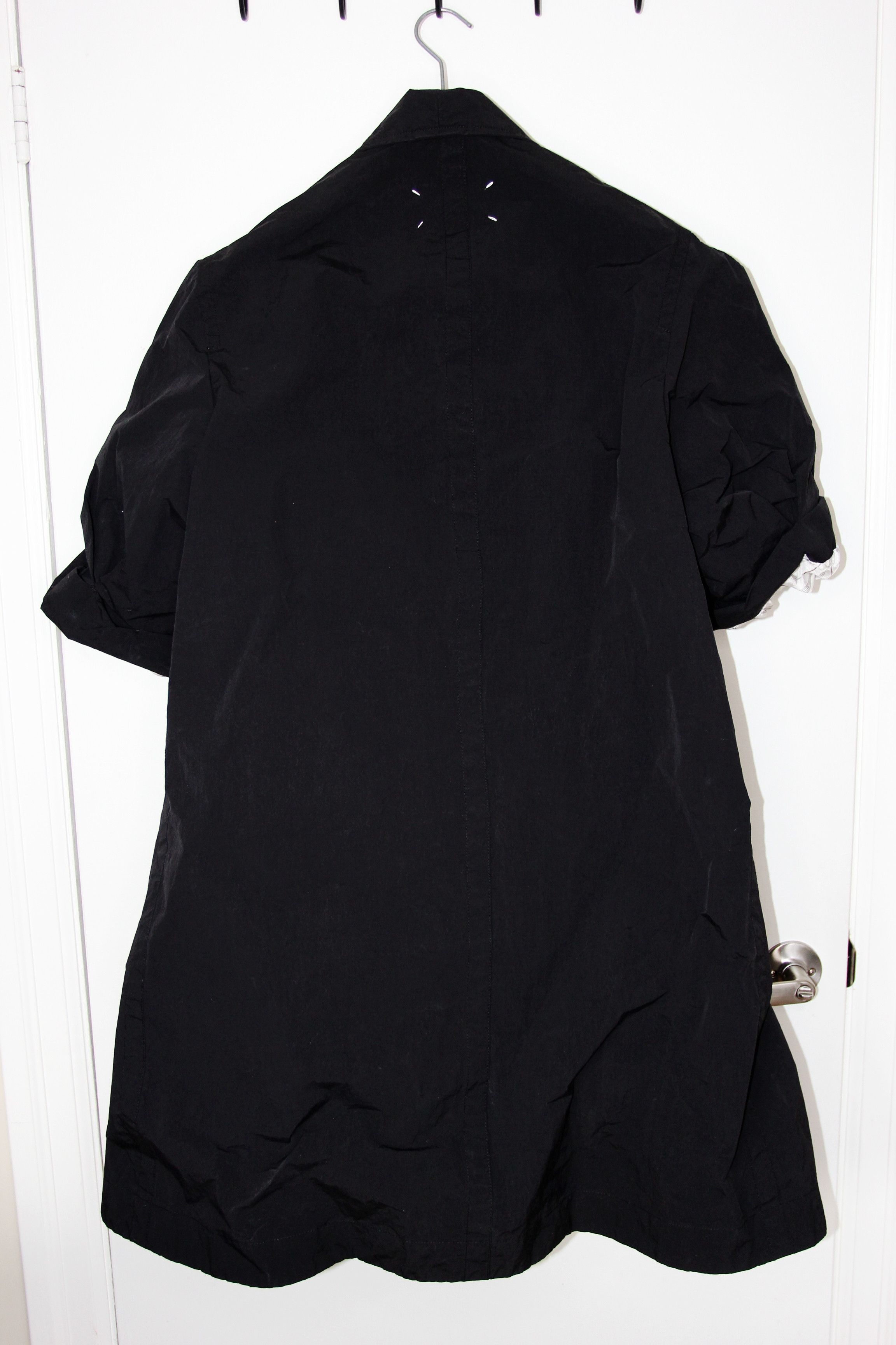 Maison Margiela BNWT SS24 MAISON MARGIELA HARD NYLON TRENCH COAT 40 Size S / US 4 / IT 40 - 3 Thumbnail