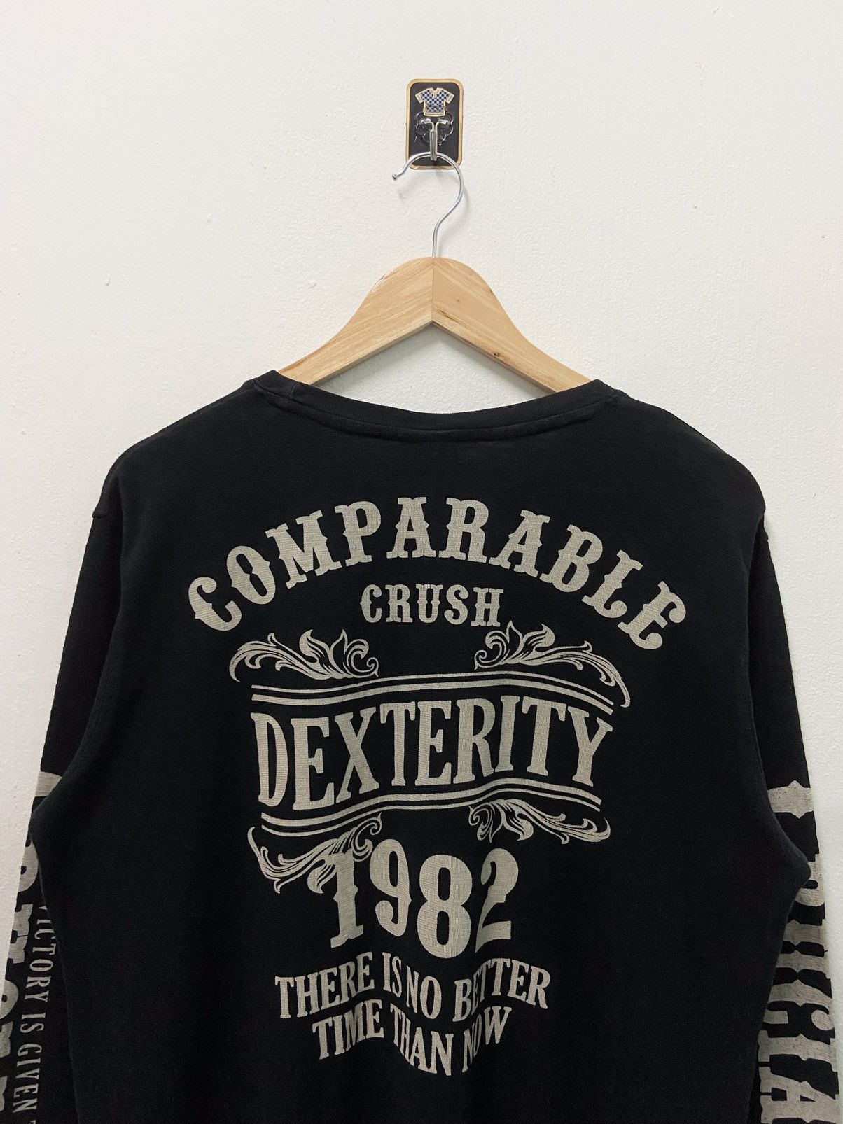 If Six Was Nine 2000's Outreef Authentic " Dexterity " LGB Style L/S T-Shirt Size US M / EU 48-50 / 2 - 3 Thumbnail
