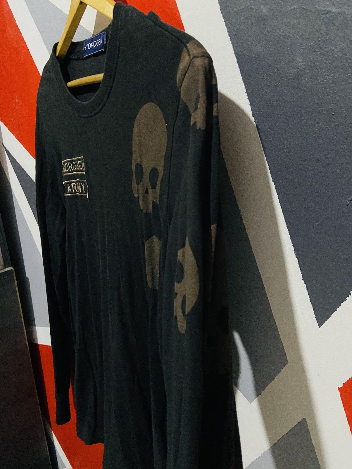 HYDROGEN Hydrogen Army Long sleeve Punk Fashion sportswear Size US M / EU 48-50 / 2 - 3 Thumbnail