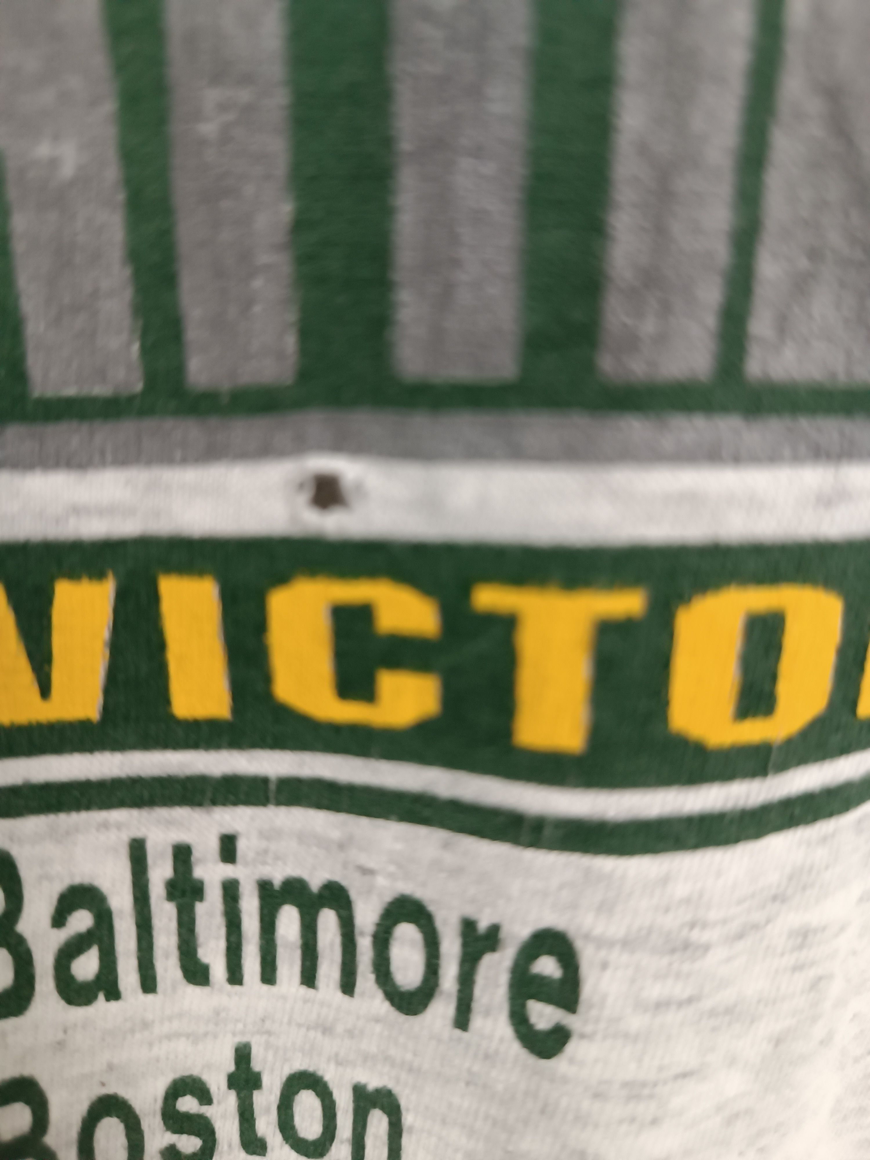 MLB VINTAGE '89 OAKLAND ATHLETICS MLB VICTORY TOUR VERY RARE Size US XL / EU 56 / 4 - 14 Thumbnail