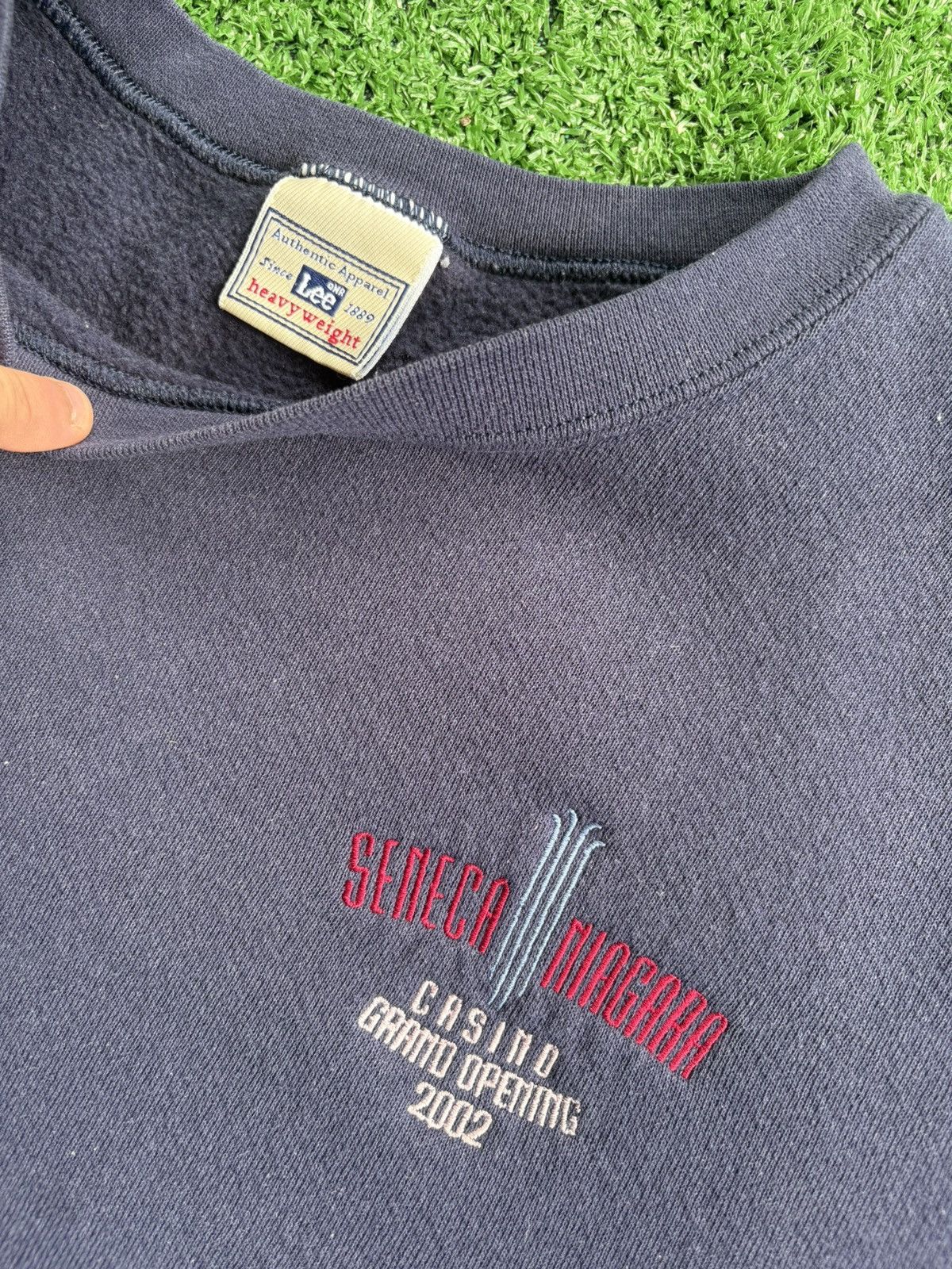Lee × Vintage Vintage Niagara Casino Crewneck 2002 Size US XL / EU 56 / 4 - 2 Thumbnail