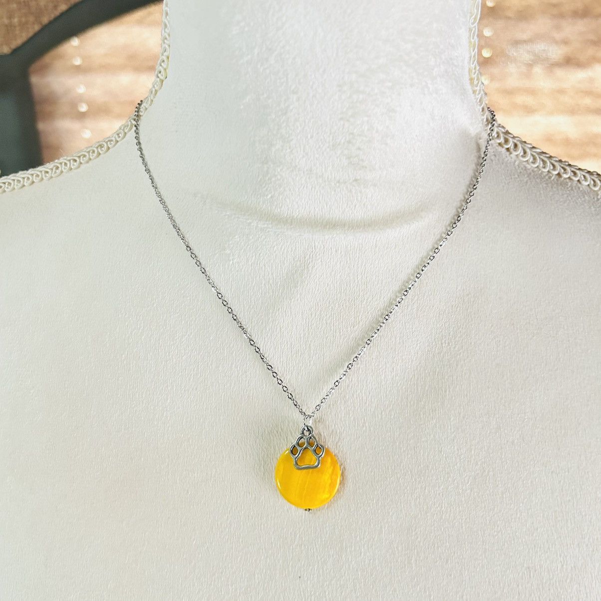 Handmade Handcrafted mustard yellow mother of pearl paw necklace Size ONE SIZE - 2 Thumbnail