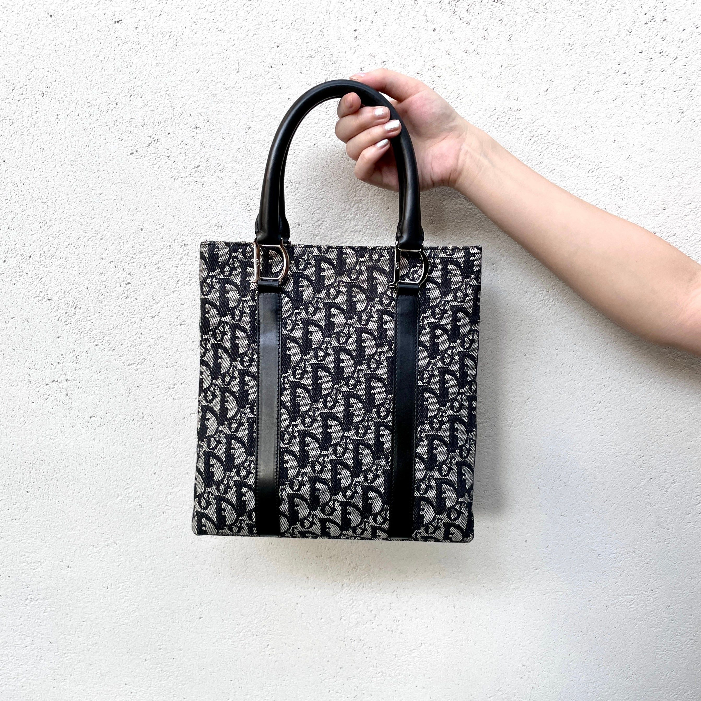 Dior Christian Dior Trotter D Logo Tote Bag Size ONE SIZE - 1 Thumbnail