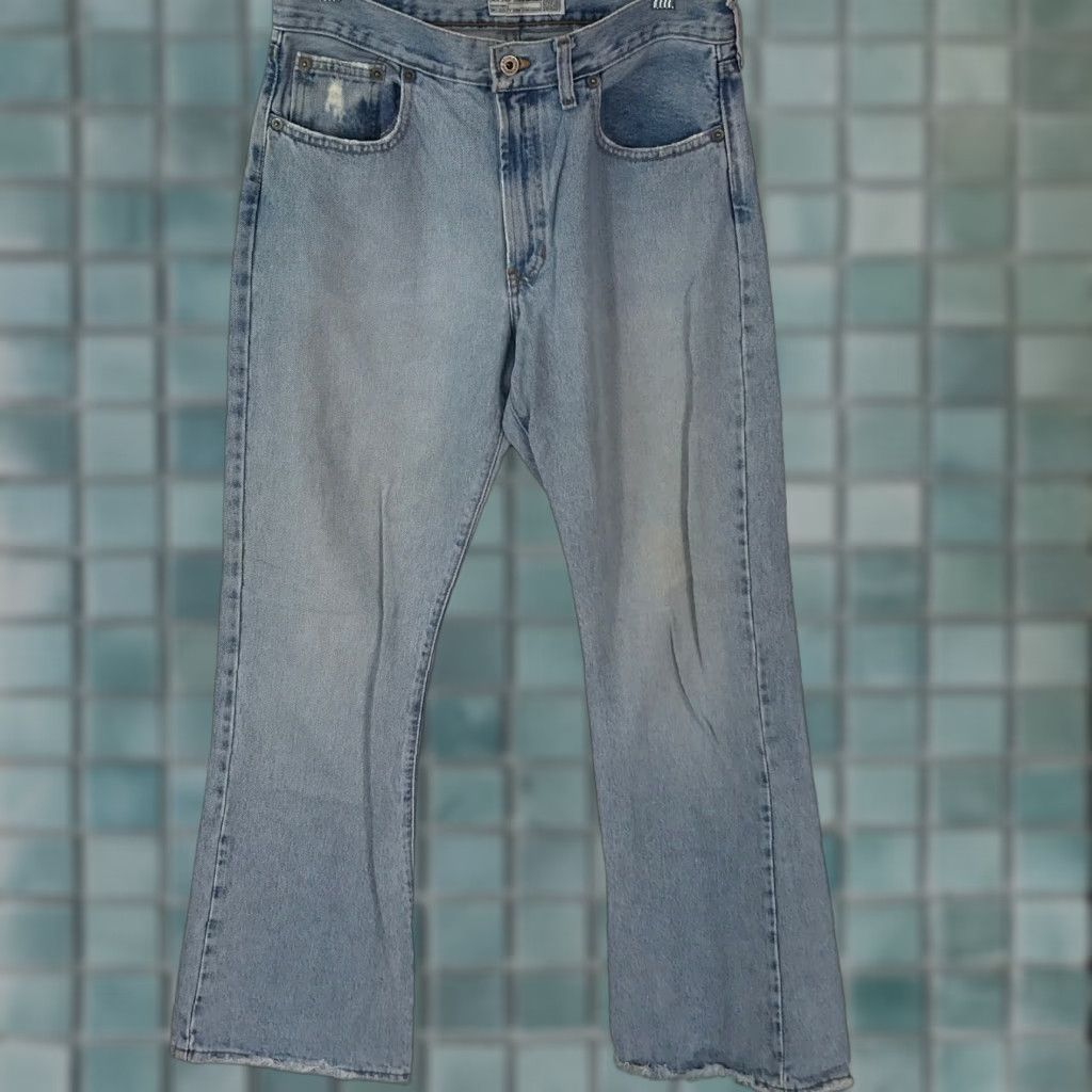 Abercrombie & Fitch Abercrombie & Fitch Women Jeans Bootcut Denim Blue Size 6 Mid Rise 32 In Inseam 31 In 5-Pocket Comfort Pockets Heather? Size 28" / US 6 / IT 42 - 1 Thumbnail