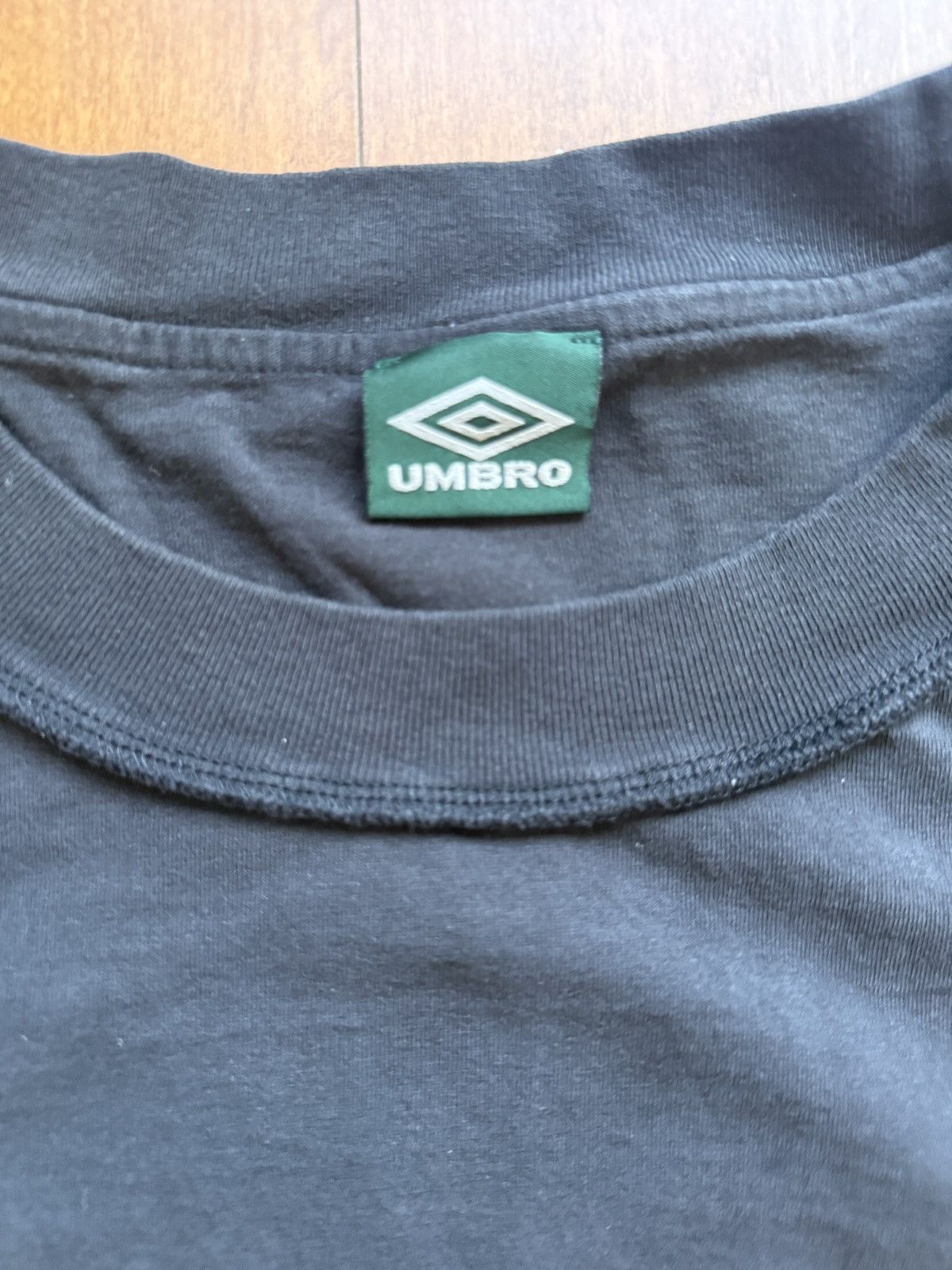 Umbro Umbro inside out embroidered t Size US XL / EU 56 / 4 - 3 Thumbnail