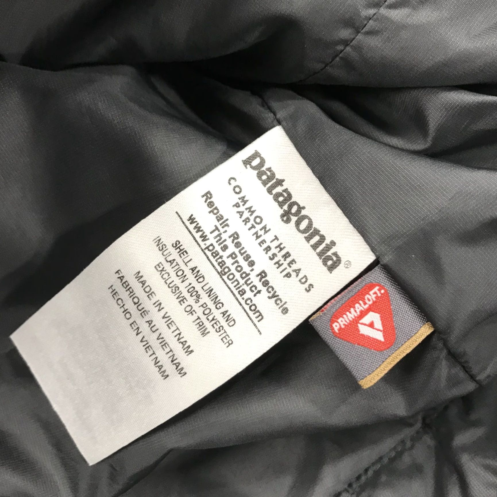 Patagonia Patagonia Jacket Mens Small Gray Nano Puff Primaloft Full Zip Puffer Logo Hiking Size US S / EU 44-46 / 1 - 6 Thumbnail