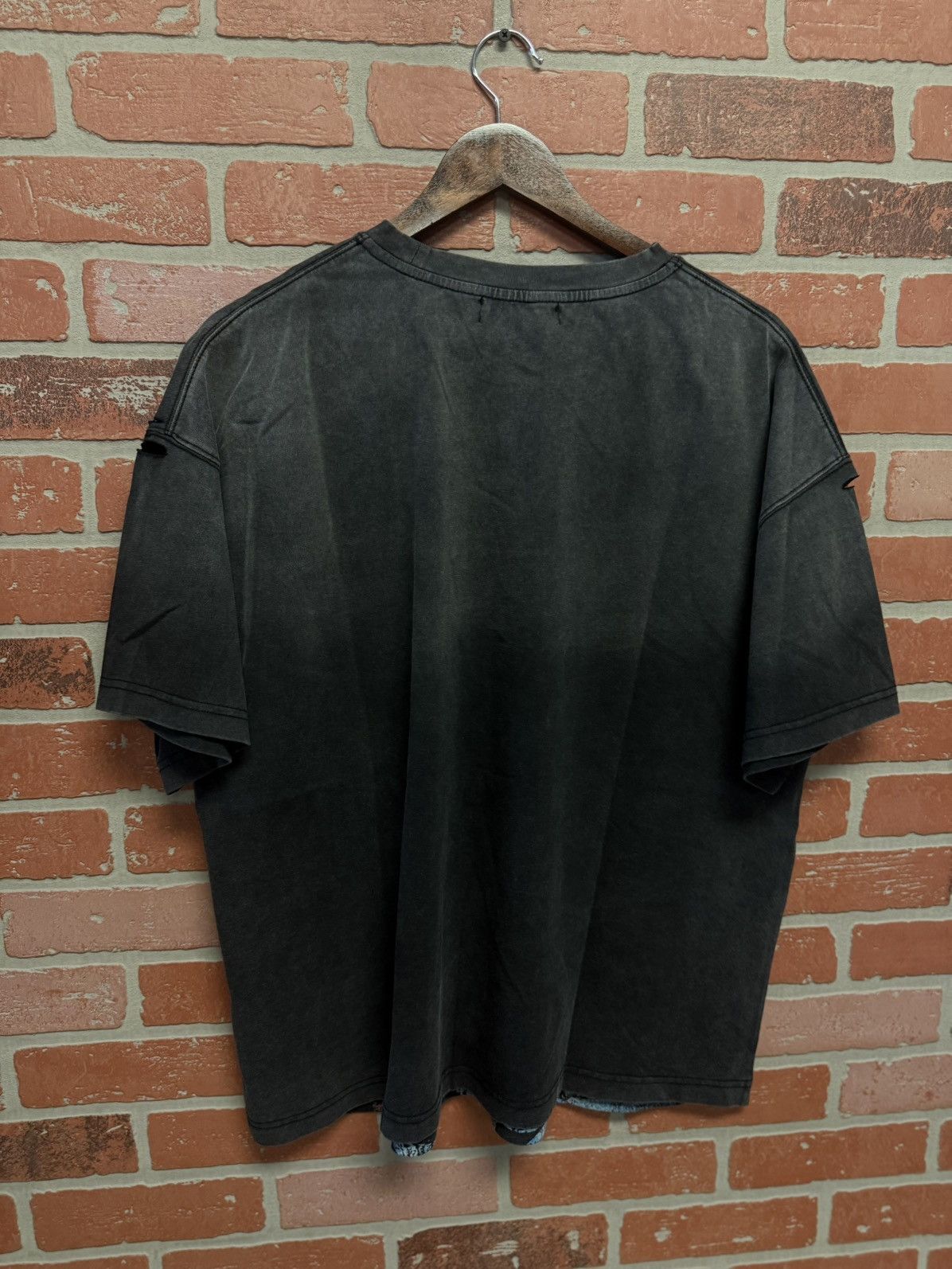 Vale Vale Valley Fest Tee Size Large (NEW) Authentic Size US L / EU 52-54 / 3 - 10 Thumbnail