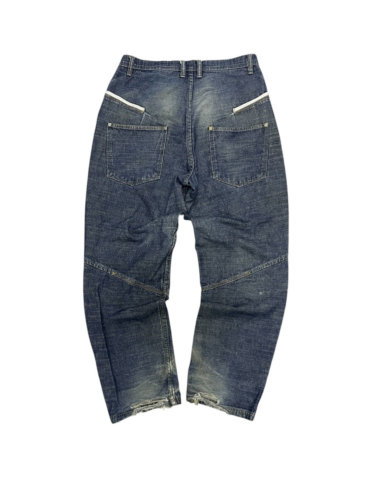 MasterPiece 2000s MASTERPIECE JAPAN BAGGY WASHABLE DISTRESSED JEANS Size US 32 / EU 48 - 3 Thumbnail