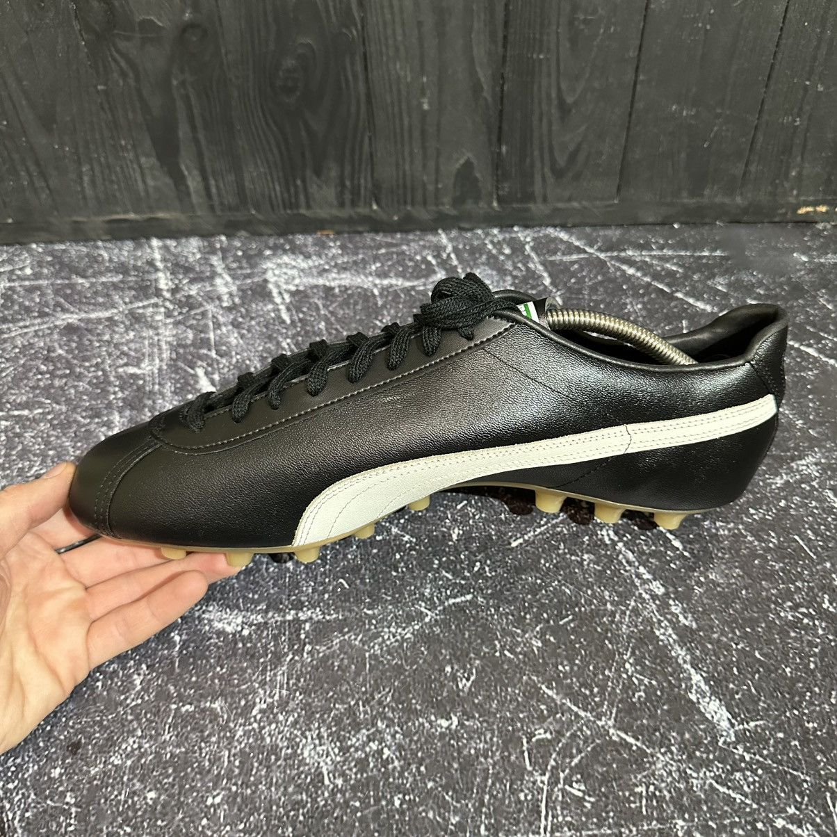 Puma VINTAGE PUMA LEON Soccer Cleats men’s Size 12 Size US 12 / EU 45 - 11 Thumbnail
