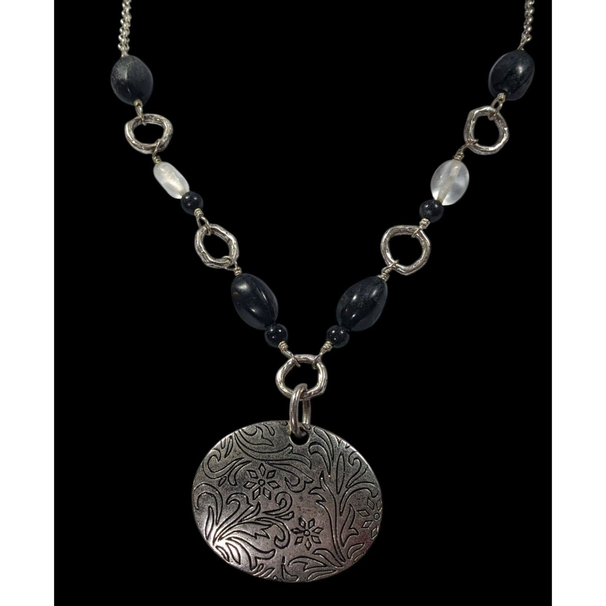 Other Lia Sophia Black And Silver Tone Beaded Floral Pendant Neckl Size ONE SIZE - 2 Thumbnail