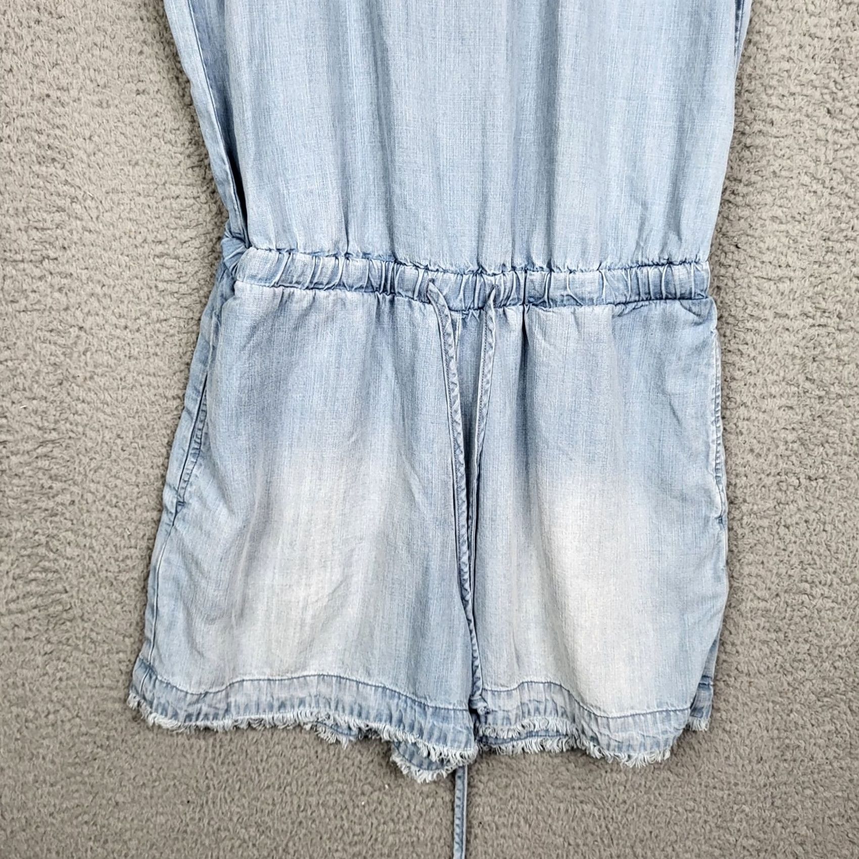 CLOT CLOTH & STONE Women's Button up sleeveless Jumpsuit Size S Blue Chambray Tencel One-Piece Casual Regular Sleeveless Button Up Size 28" / US 6 / IT 42 - 4 Thumbnail