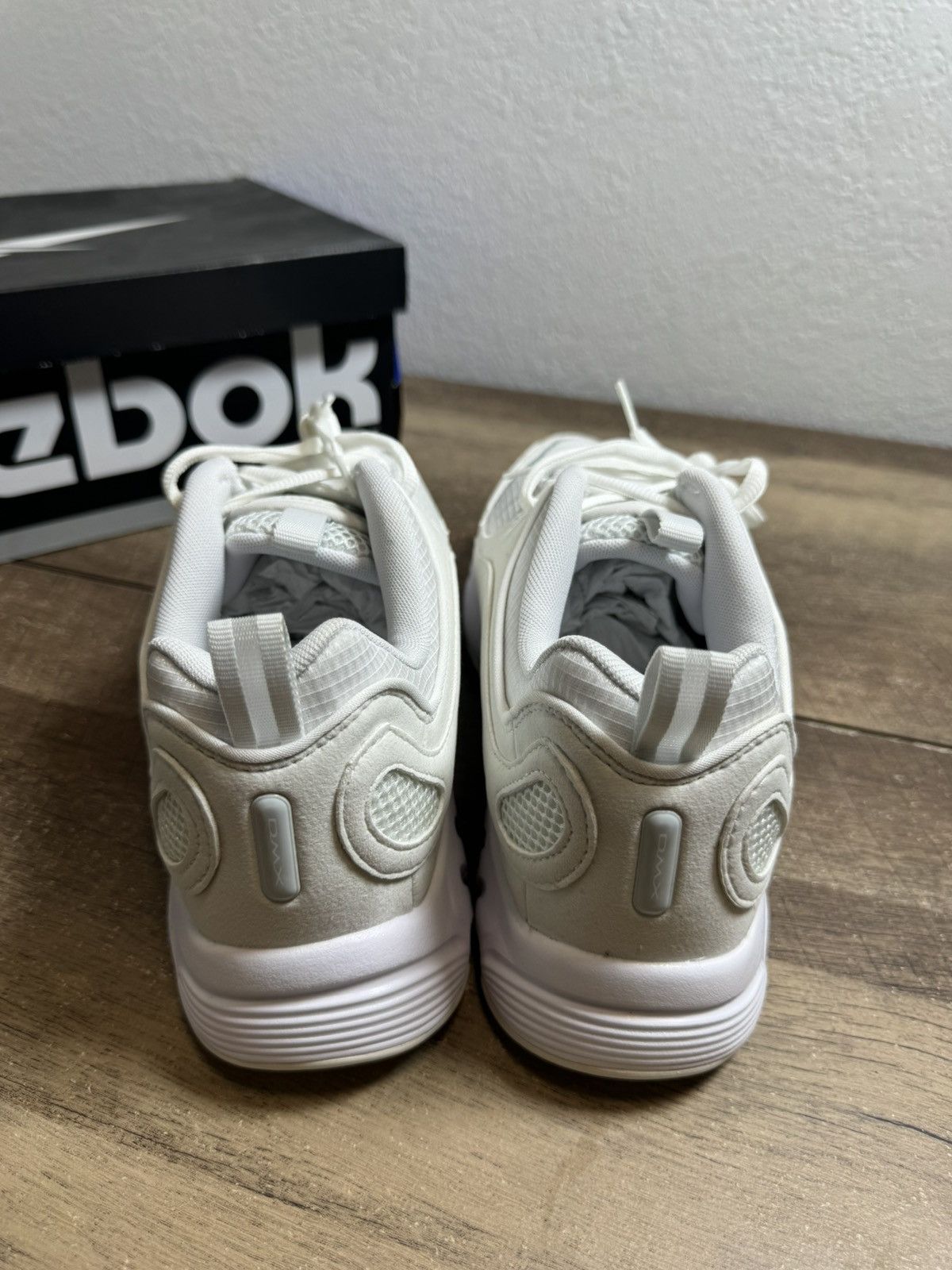 Reebok Reebok Daytona DMX II White Gray Mens Sneakers Size 10.5 NEW Size US 10.5 / EU 43-44 - 4 Thumbnail