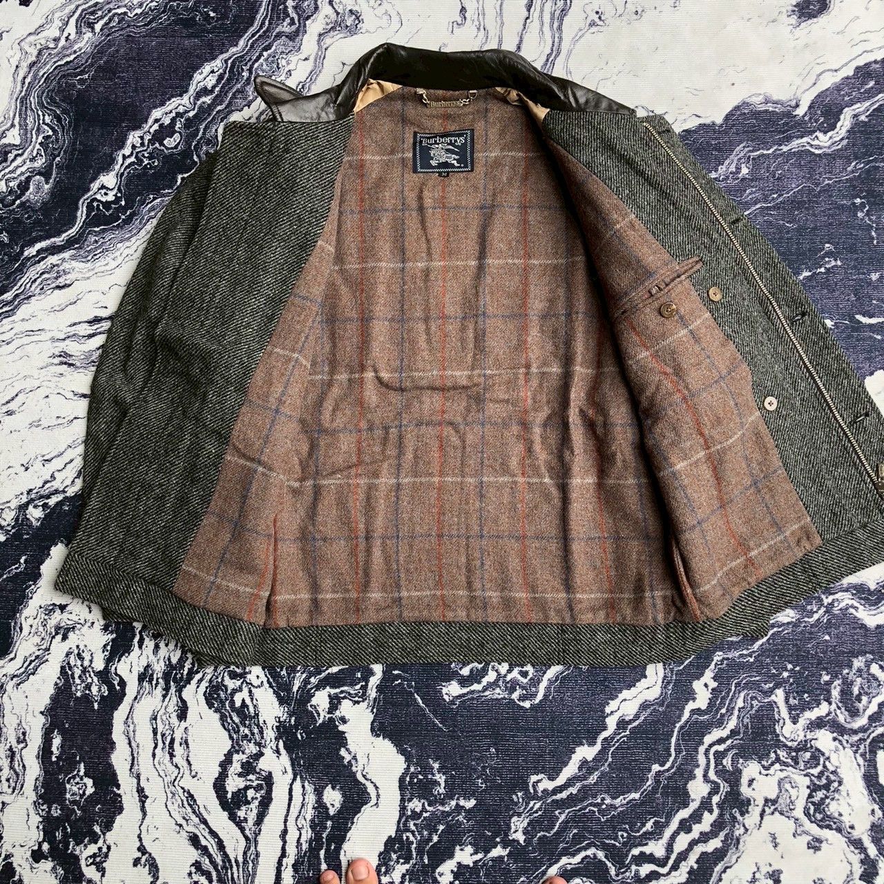 Burberry Vintage Burberrys Wool Jacket — Leather Collar Size US M / EU 48-50 / 2 - 2 Thumbnail