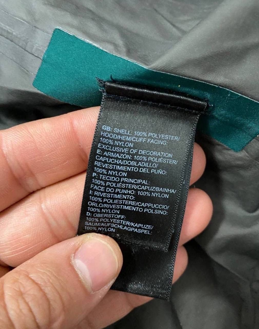The North Face Vintage The North Face gore tex y2k distressed jacket Size US M / EU 48-50 / 2 - 9 Thumbnail