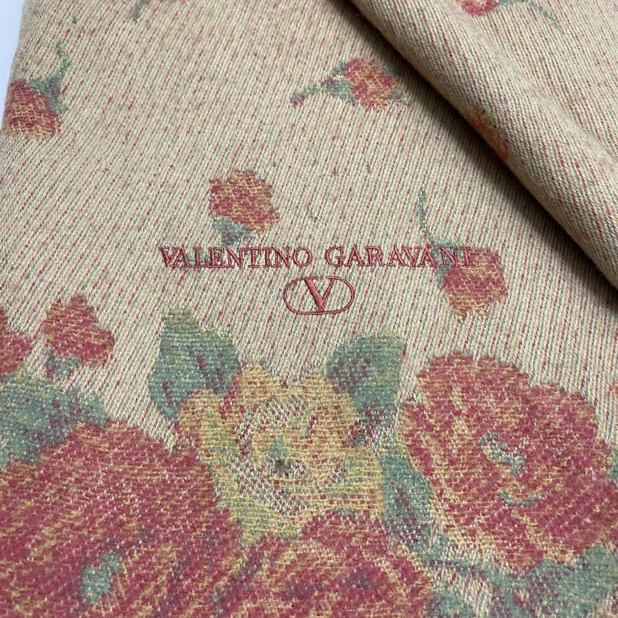Valentino VALENTINO GARAVANI FLOWERS SCARF MUFFLER LUX049 Size ONE SIZE - 5 Thumbnail