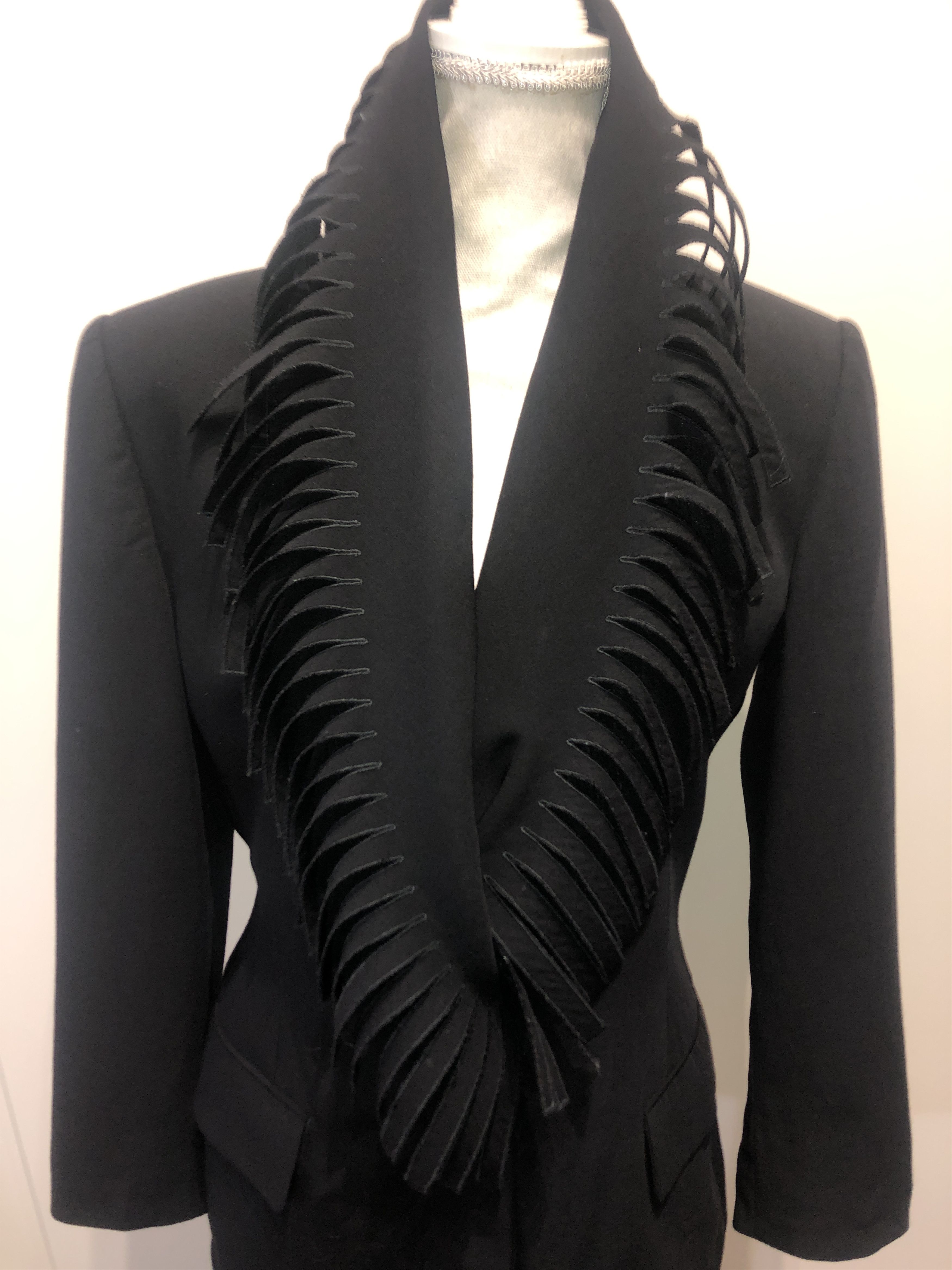 Jean Paul Gaultier 1989 Tassels Collar Shaped Jacket Size M / US 6-8 / IT 42-44 - 15 Thumbnail