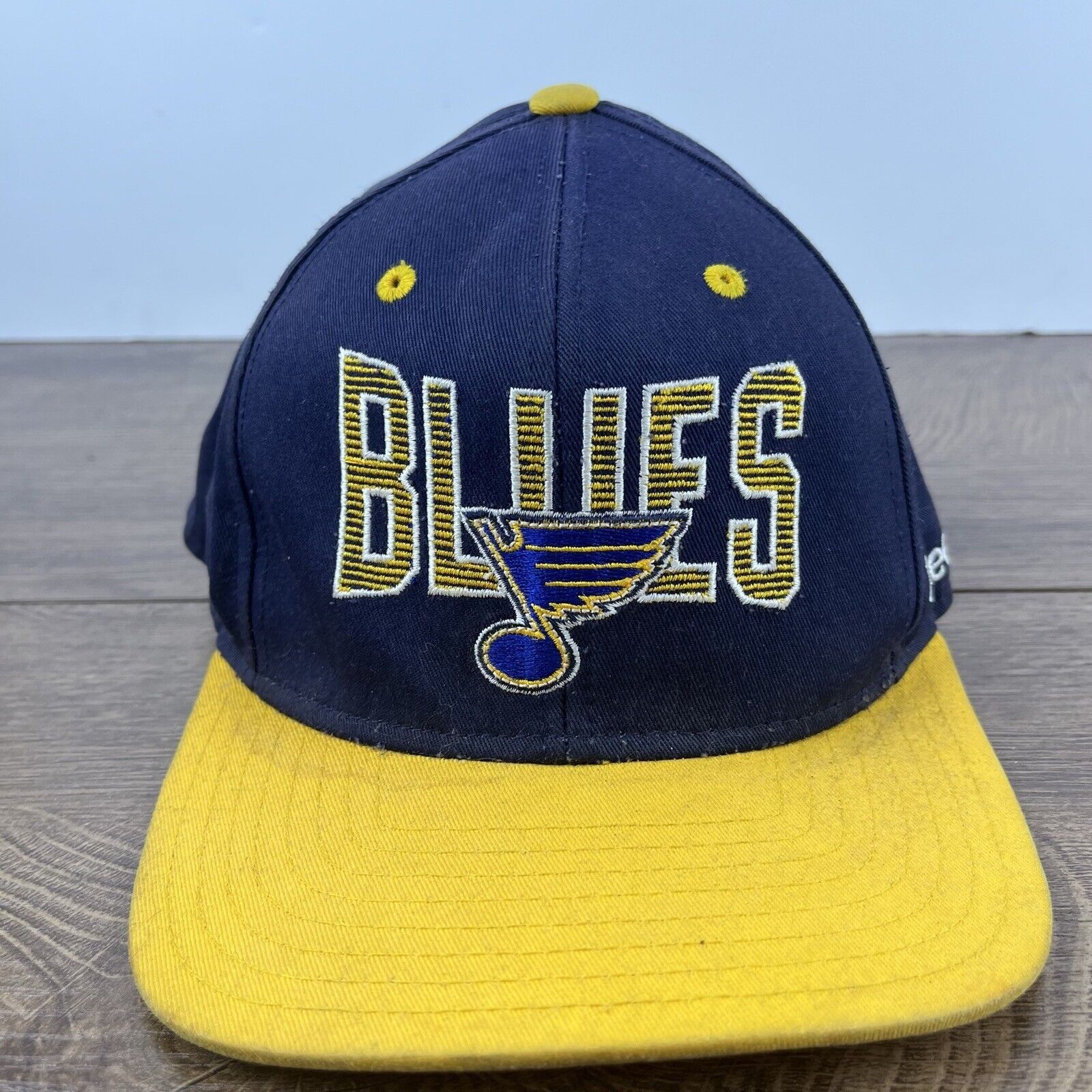 Reebok St Louis Blues Reebok Hat Snapback Blue Cap Adjustable Blue Size ONE SIZE - 1 Thumbnail