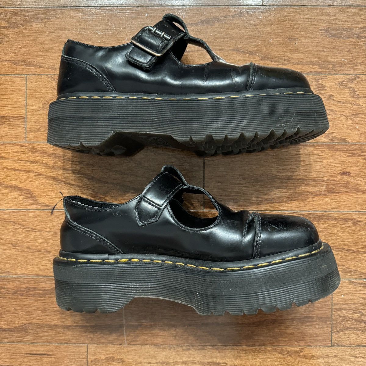 Dr. Martens Dr. Martens bethan Women’s Shoes USL7/EU38/UK5 Size US 7 / IT 37 - 4 Thumbnail