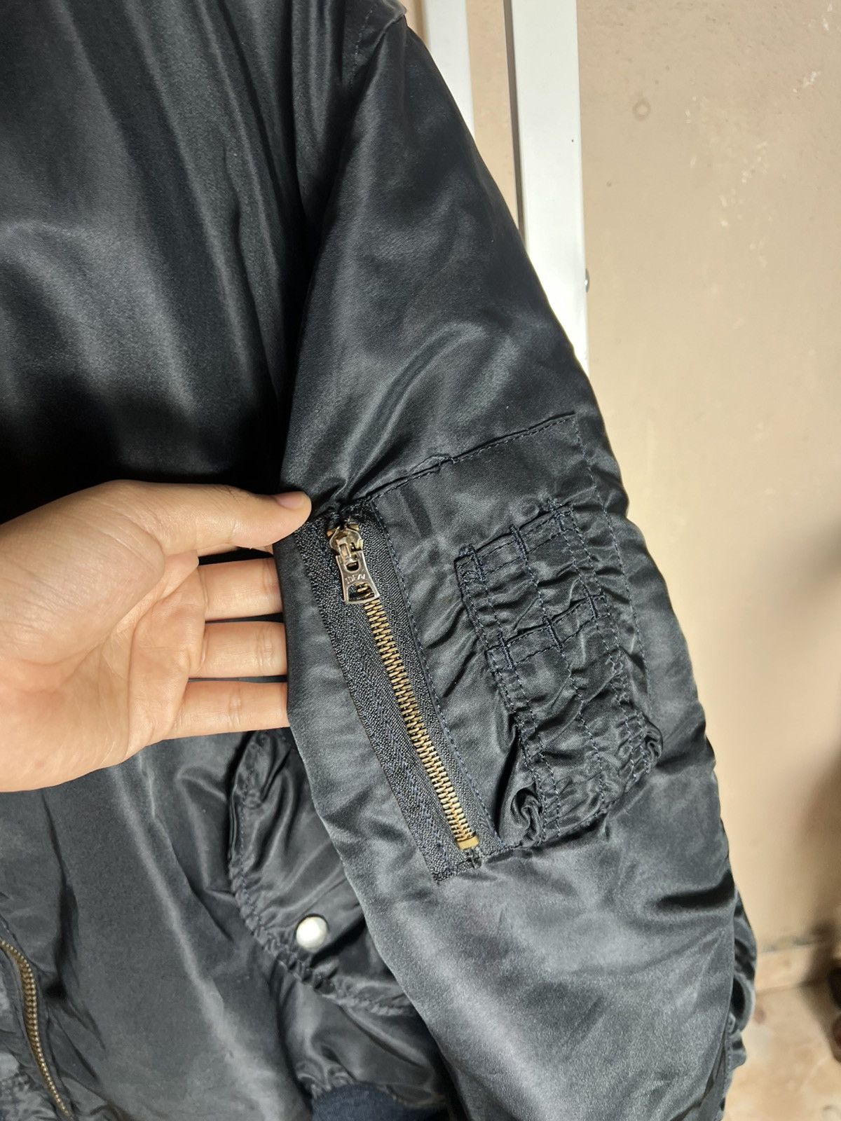 Other Vintage MA-1 Bomber Jacket Reversible Black Orange IDEAL Zip Size US L / EU 52-54 / 3 - 6 Thumbnail