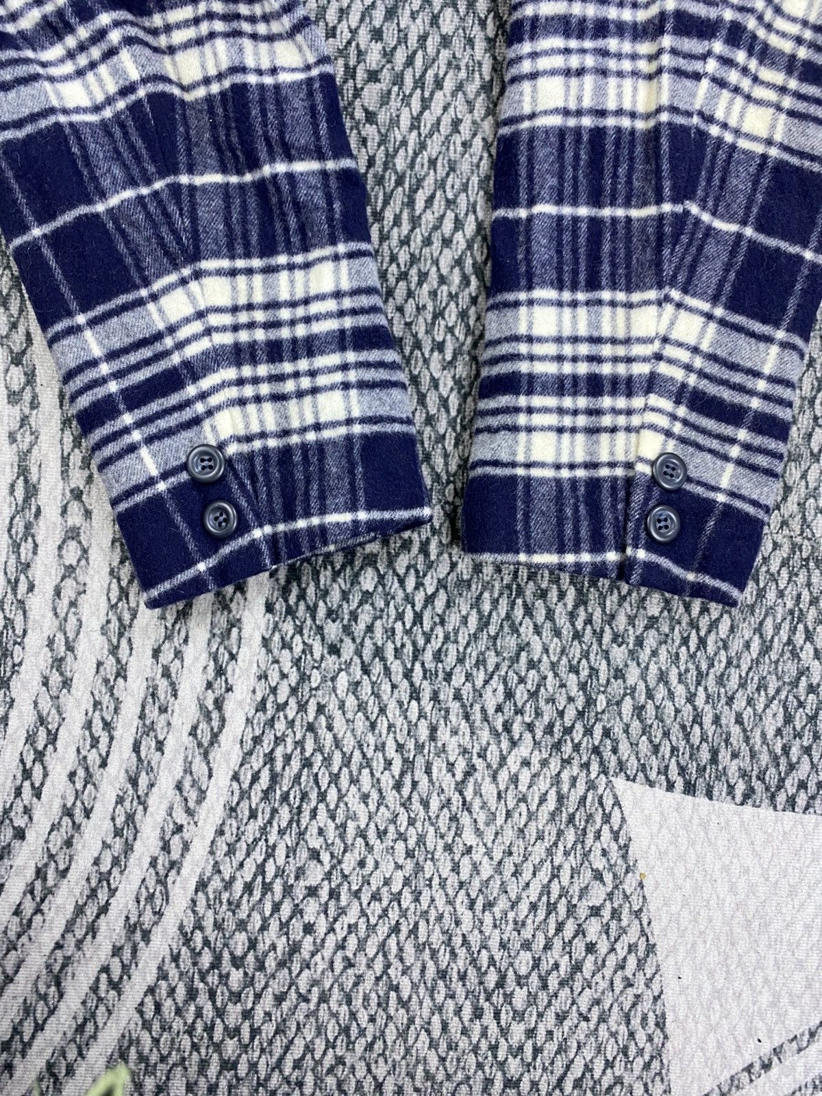 Hai Sporting Gear Vintage Hai Sporting Gear Blue Checked Wool Blend Jacket Size US L / EU 52-54 / 3 - 8 Thumbnail