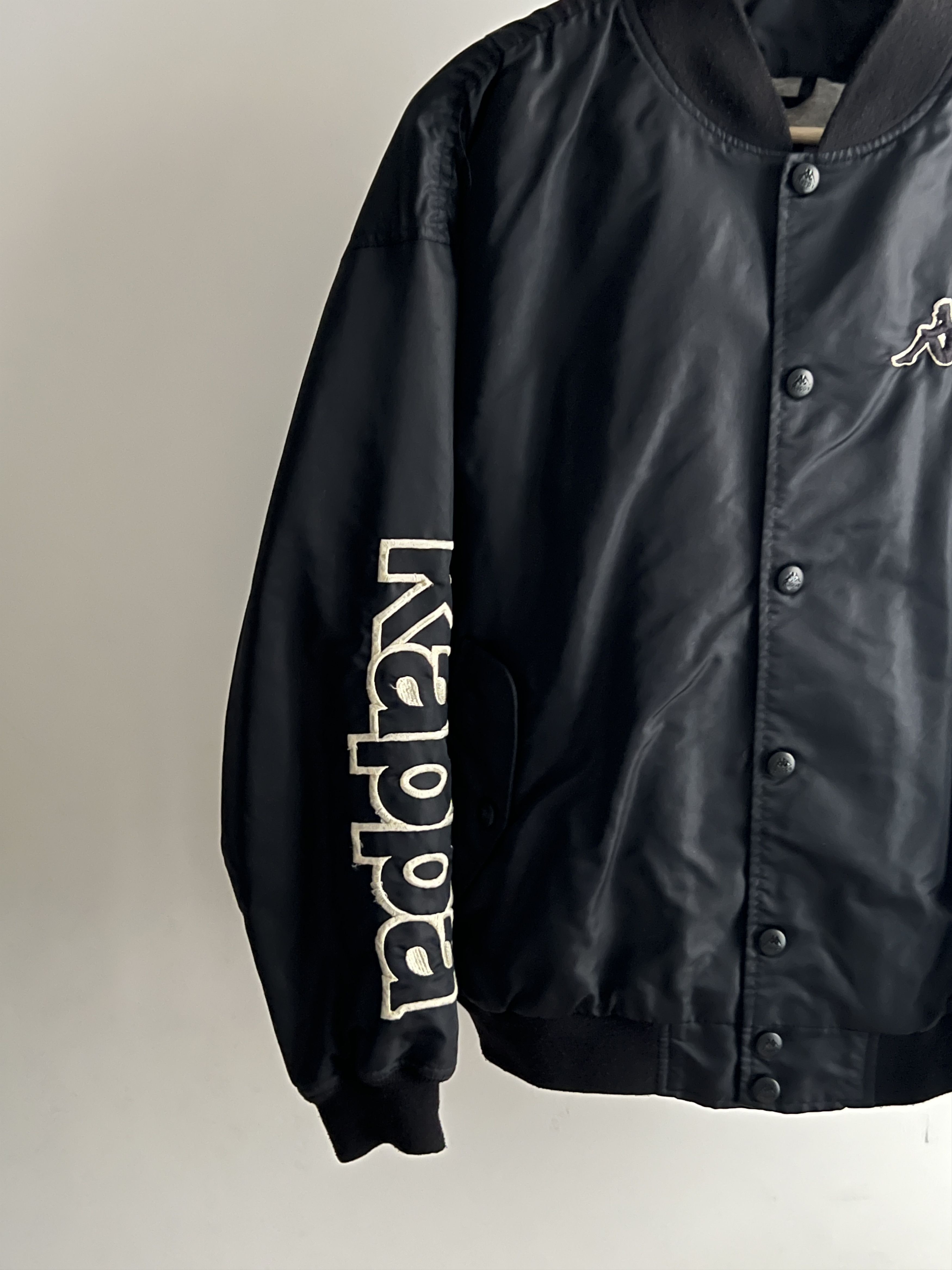 Kappa × Vintage Vintage 90s Kappa Italy Nylon Bomber Jacket Size US S / EU 44-46 / 1 - 2 Thumbnail