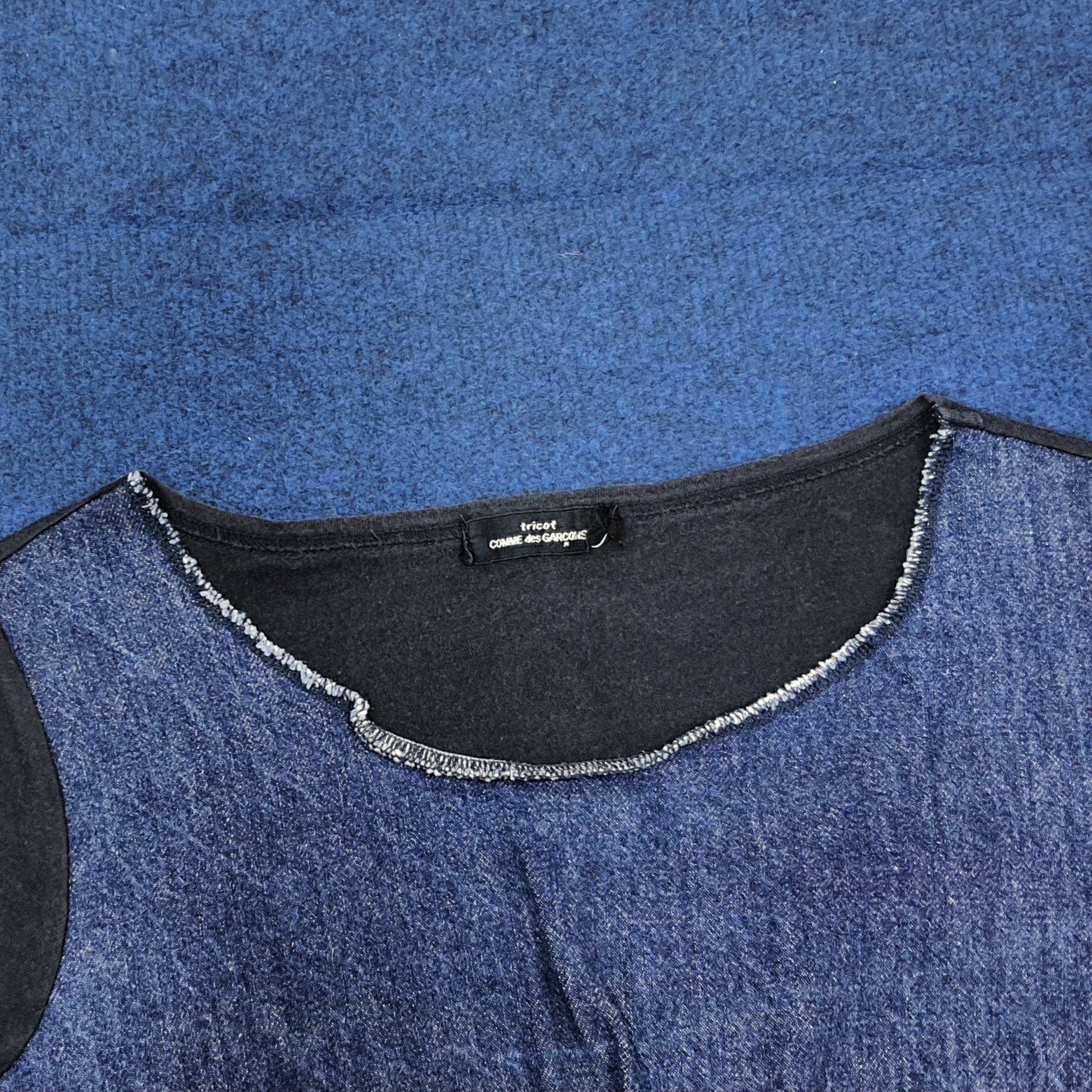 Tricot Comme des Garcons Vintage Tricot Comme Des Garcons Denim Tshirt C267N41 Size S / US 4 / IT 40 - 2 Thumbnail