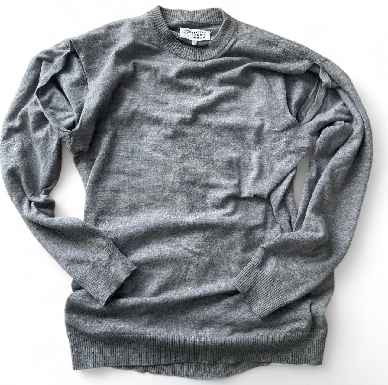 Maison Margiela Maison Margiela Sweater Size XL / US 12-14 / IT 48-50 - 1 Thumbnail