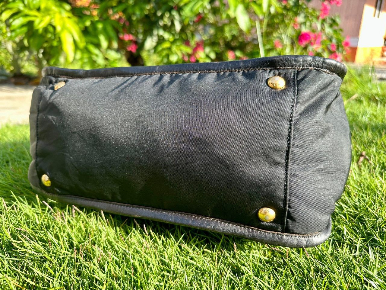 Prada Authentic Prada Tessuto Nylon Medium Frame Nero Tote Bag Size ONE SIZE - 5 Thumbnail