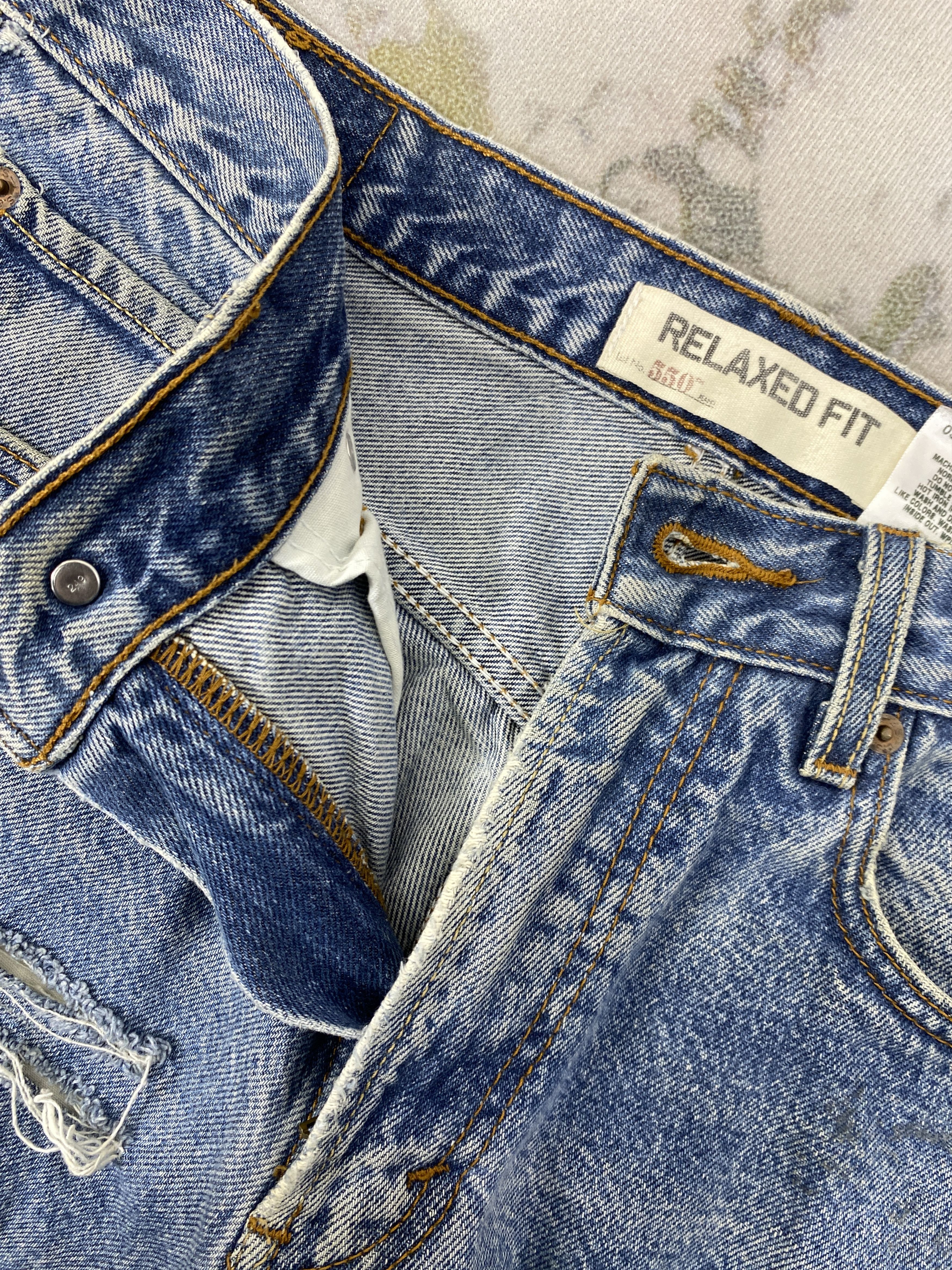 Levi's Ripped Blue Vintage Levis Jeans 32x28 - JN3057 Size US 32 / EU 48 - 8 Thumbnail
